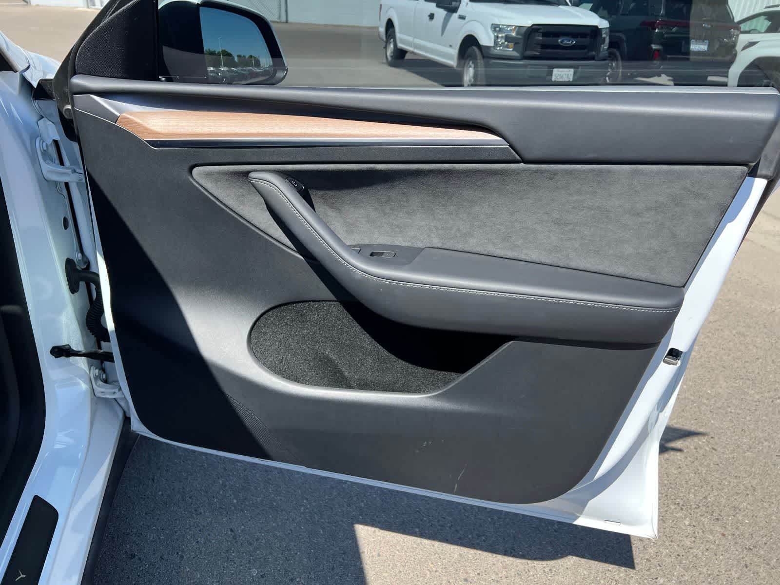 Thumbnail: 2024 Tesla Model Y - 27