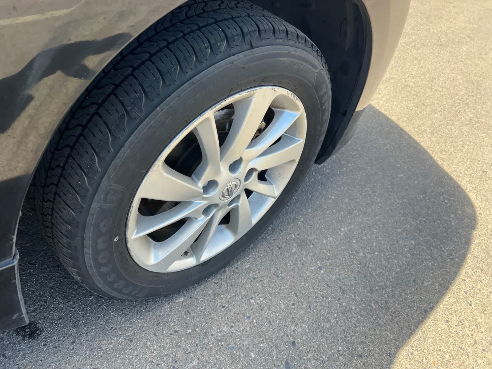 Thumbnail: 2014 Nissan Sentra - 24