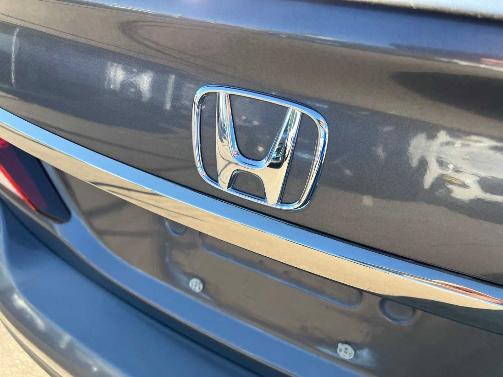 Thumbnail: 2015 Honda Civic - 6