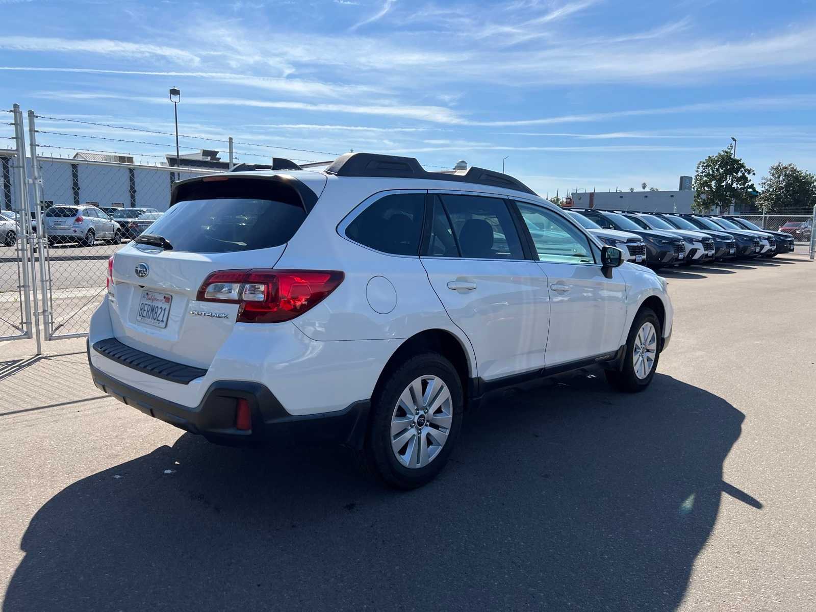 Thumbnail: 2018 Subaru Outback - 8