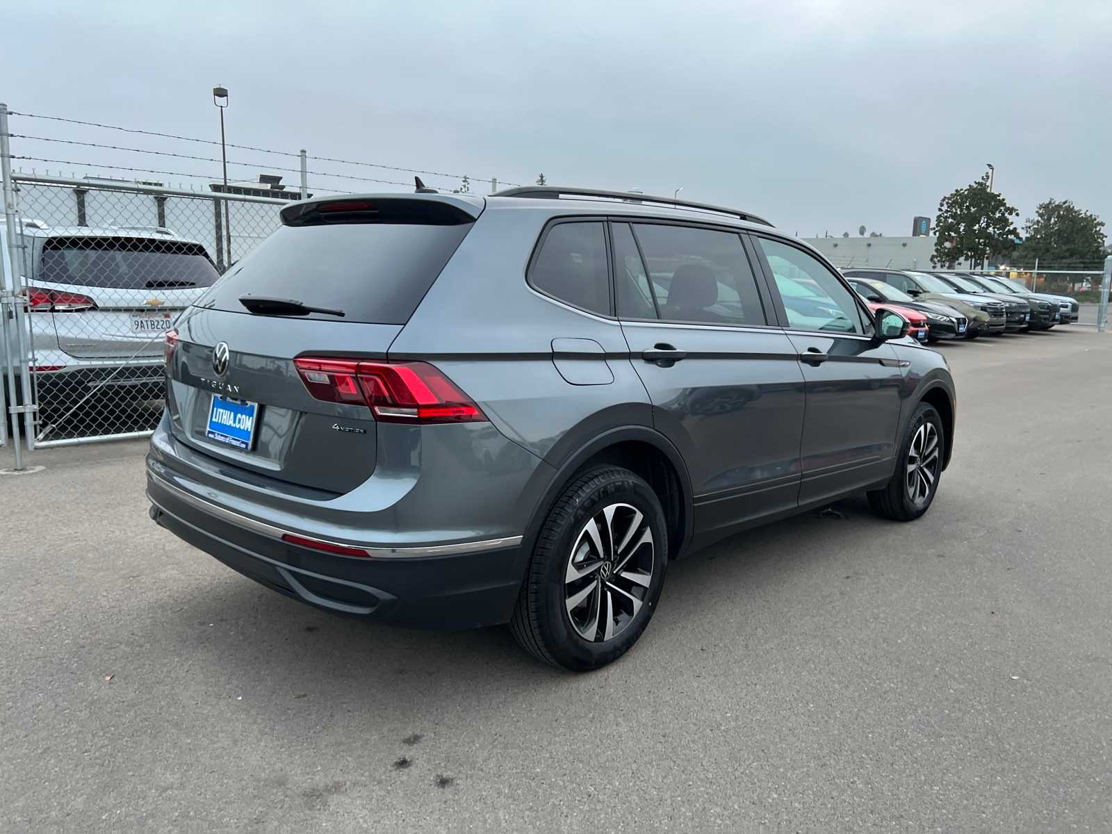 Thumbnail: 2024 Volkswagen Tiguan - 8