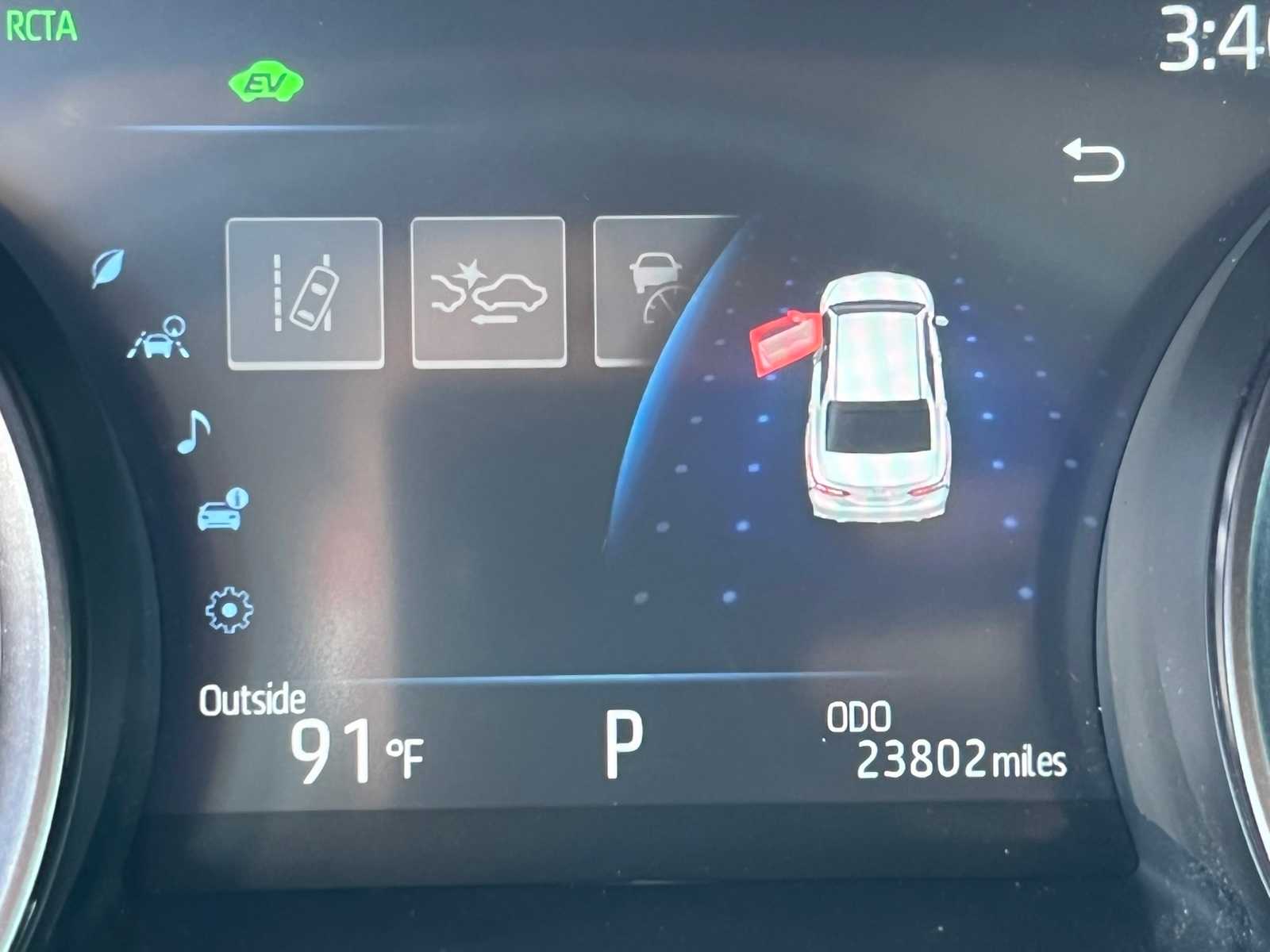 2022 Toyota Camry XSE 43