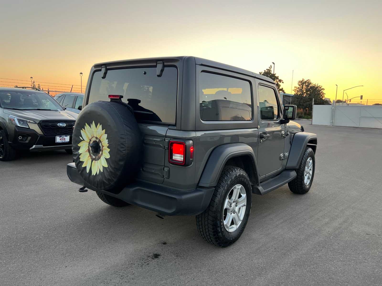 Thumbnail: 2020 Jeep Wrangler - 6