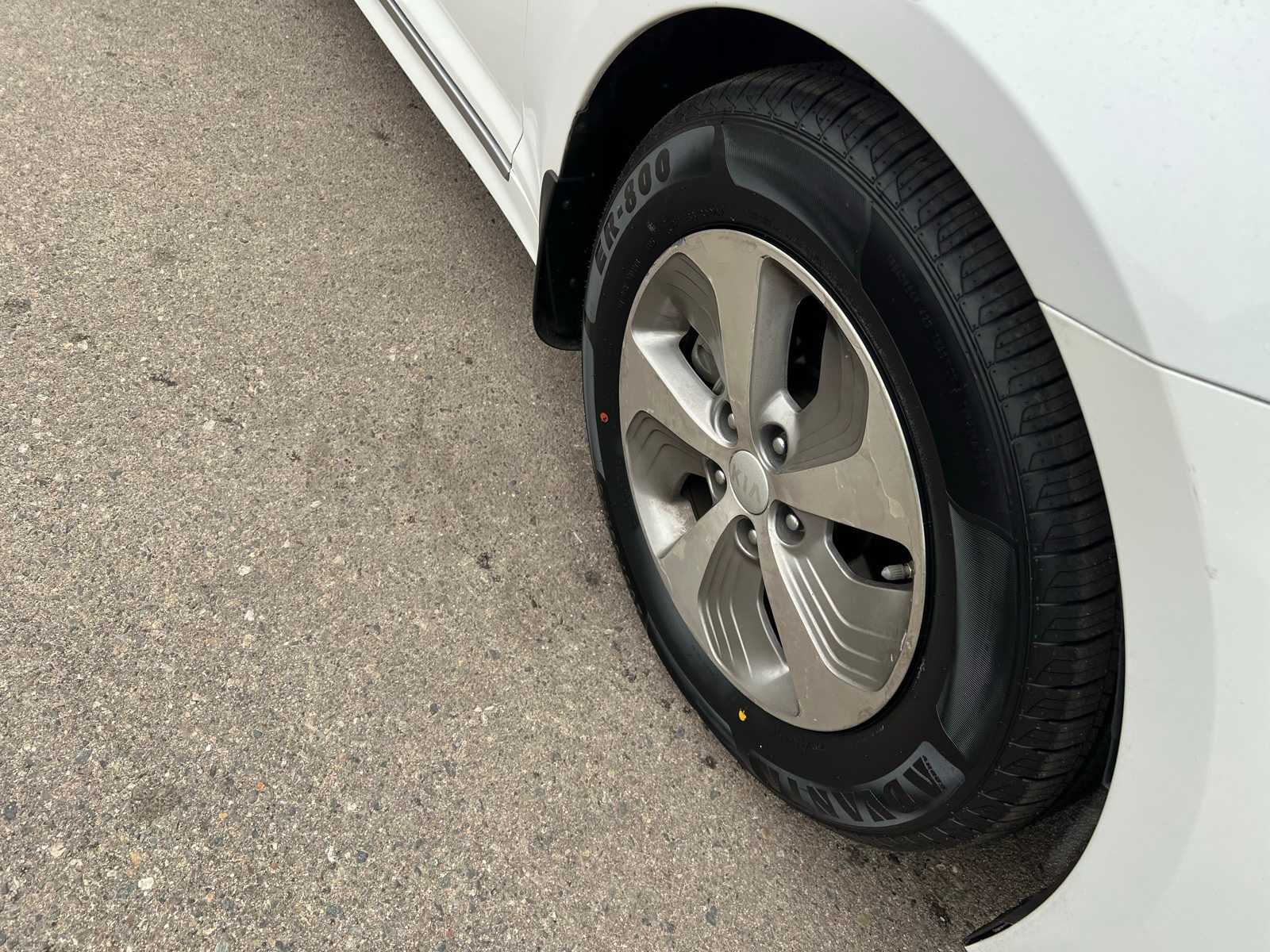 Thumbnail: 2016 Kia Optima - 25