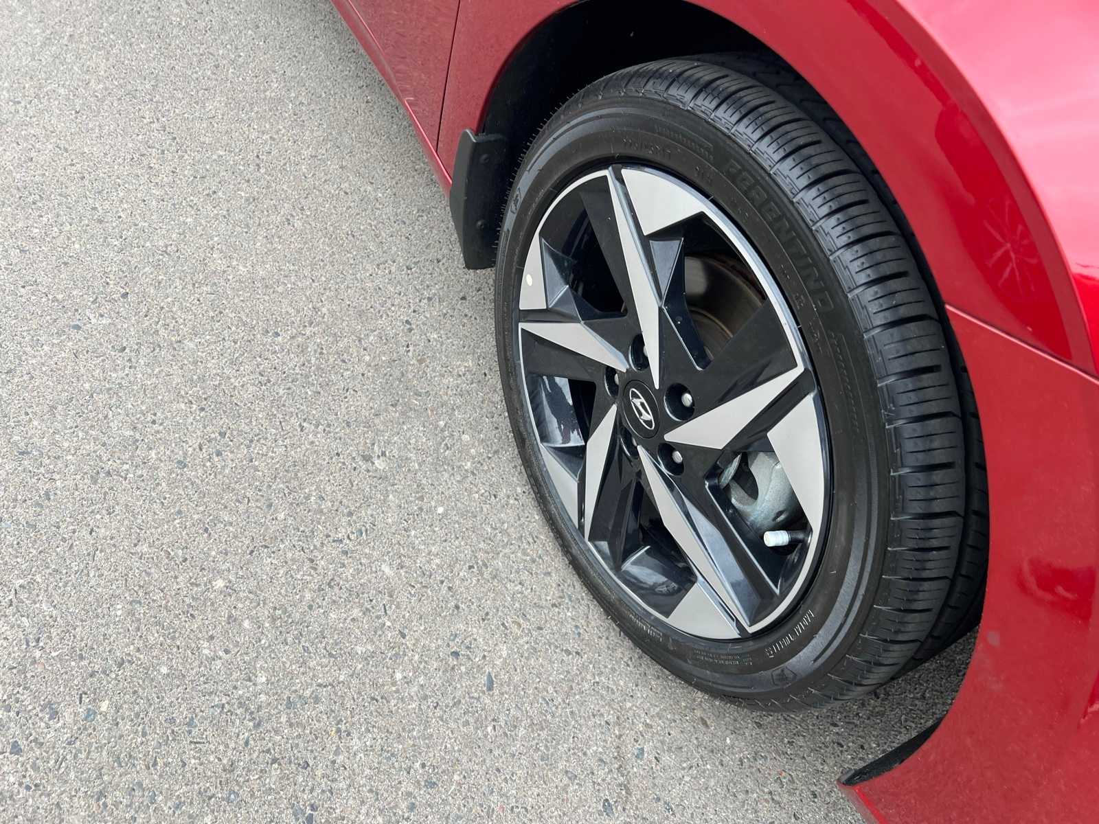 Thumbnail: 2023 Hyundai Elantra - 24