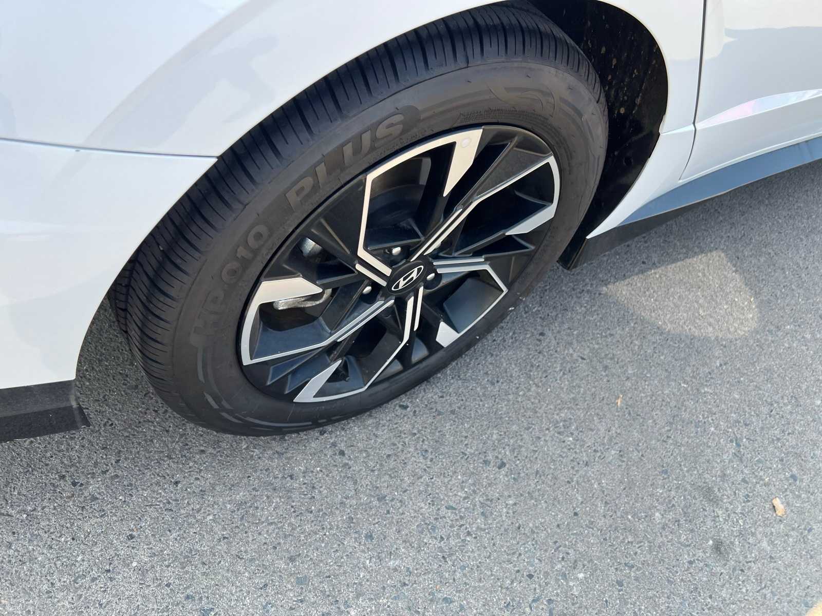 Thumbnail: 2024 Hyundai Sonata - 20