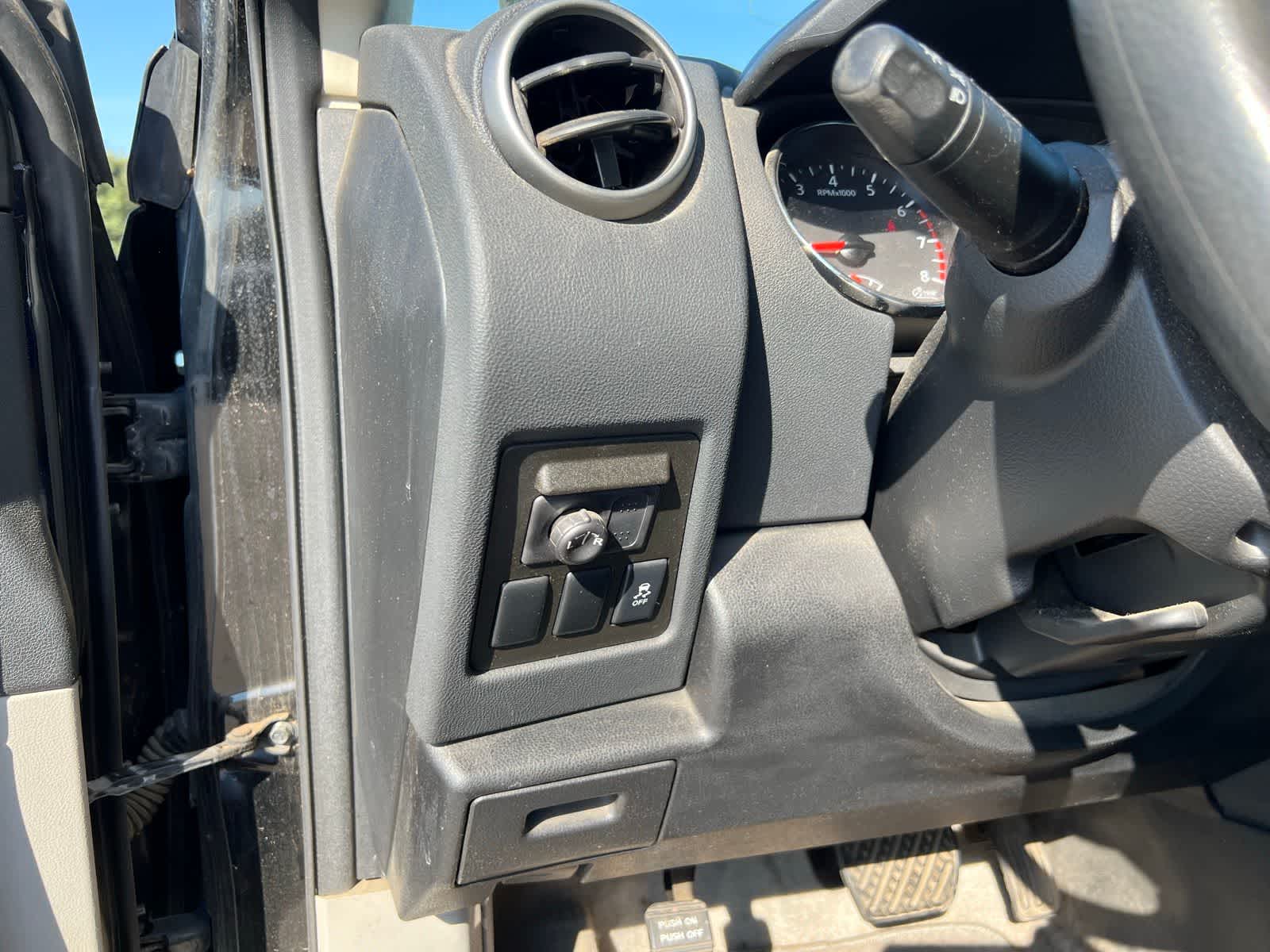 Thumbnail: 2014 Nissan Rogue - 28