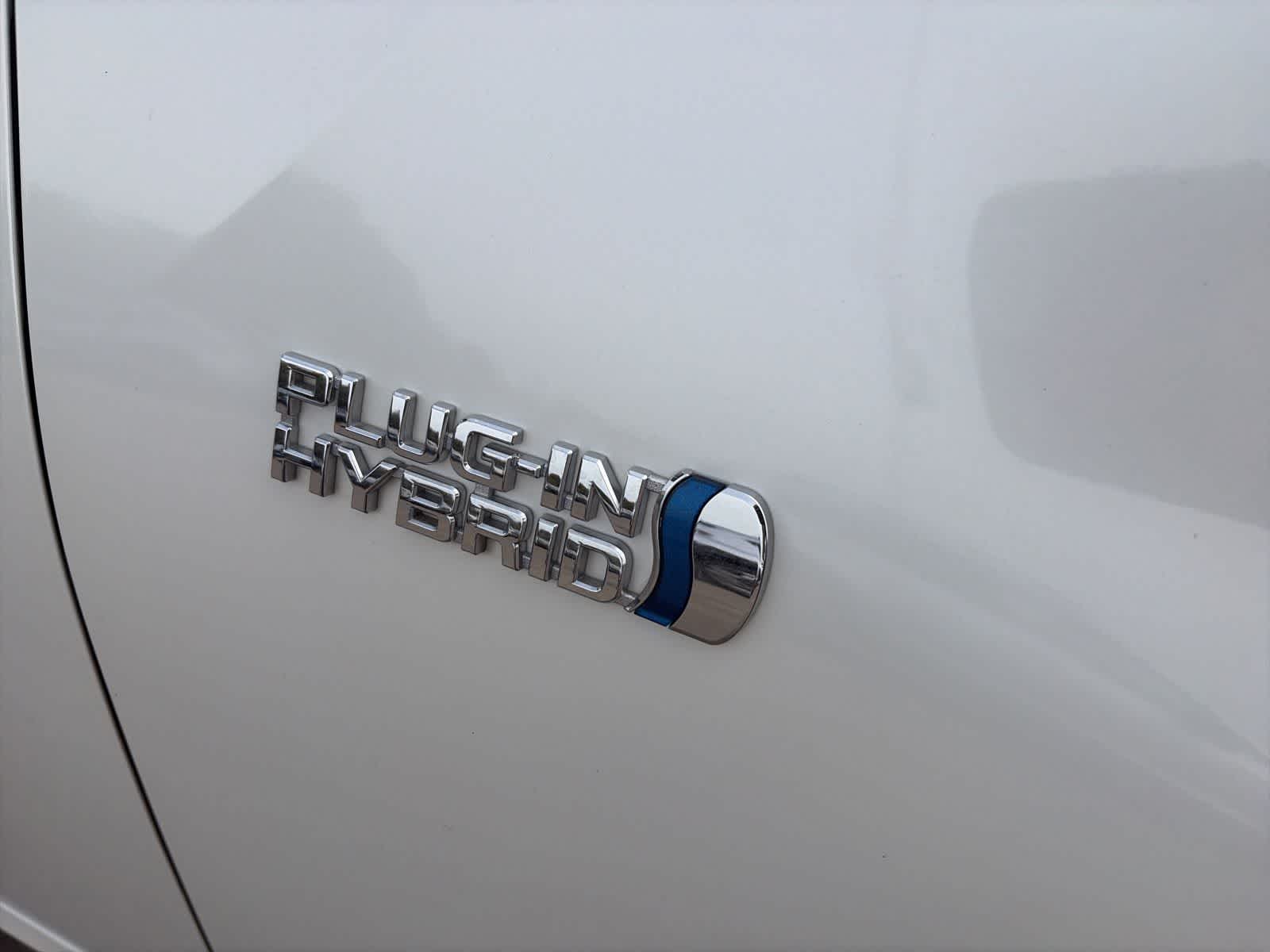 Thumbnail: 2018 Toyota Prius Prime - 6