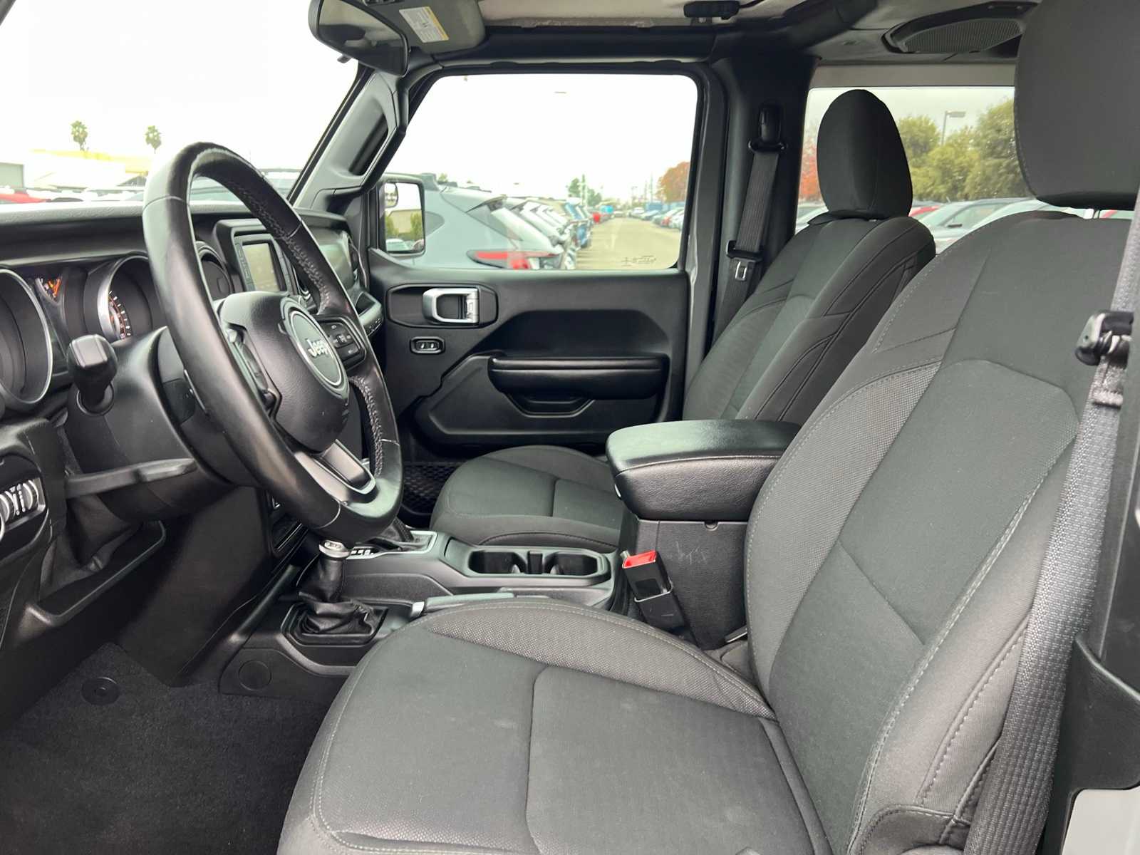 Thumbnail: 2020 Jeep Wrangler - 14