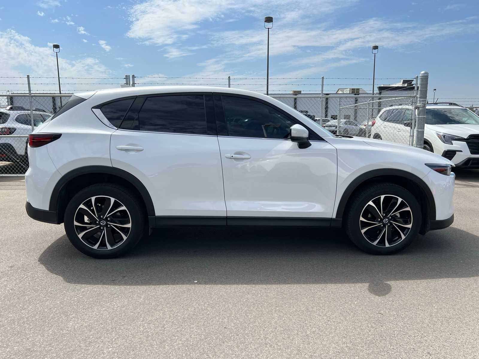 Thumbnail: 2023 Mazda CX-5 - 10