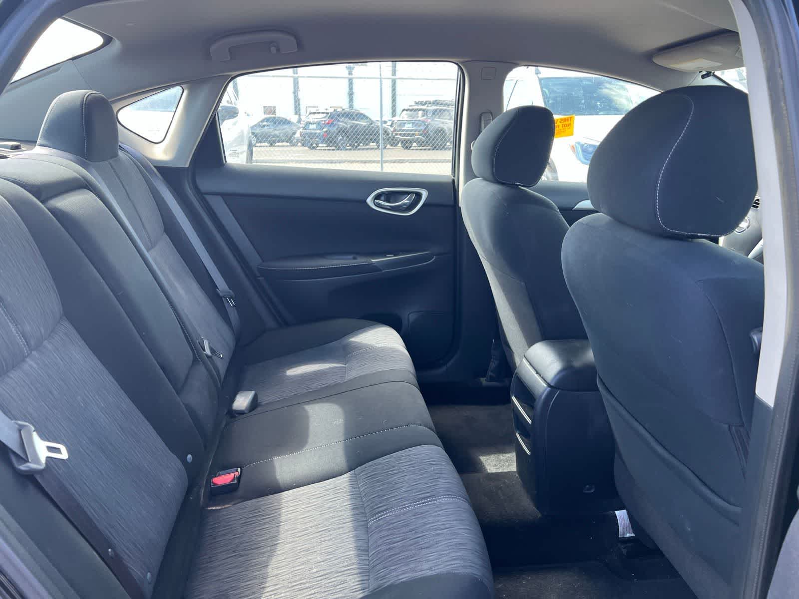 Thumbnail: 2014 Nissan Sentra - 22