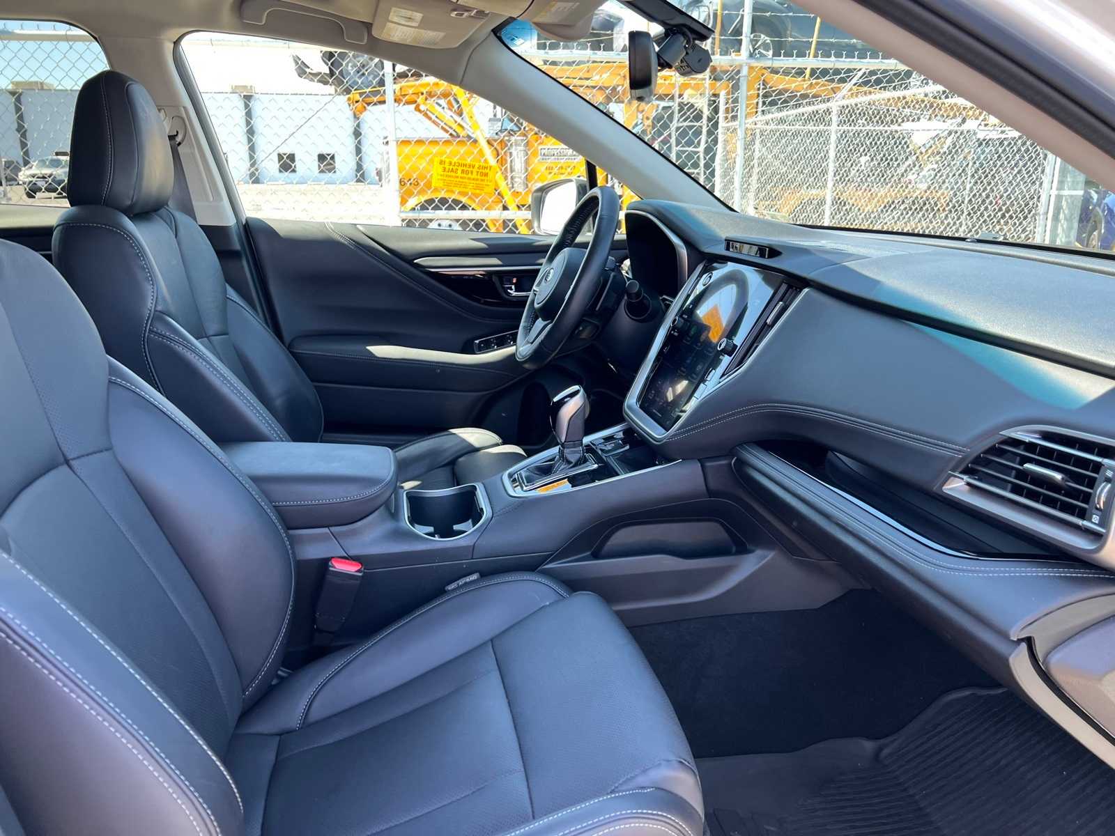 2022 Subaru Outback Limited 27