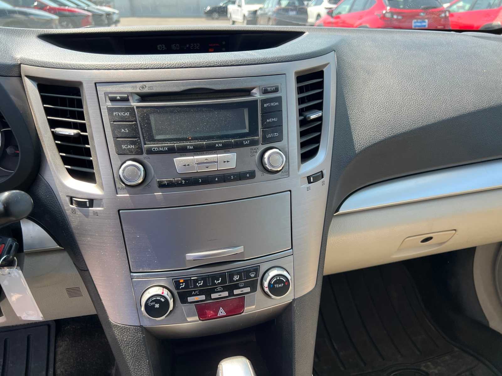Thumbnail: 2013 Subaru Outback - 30