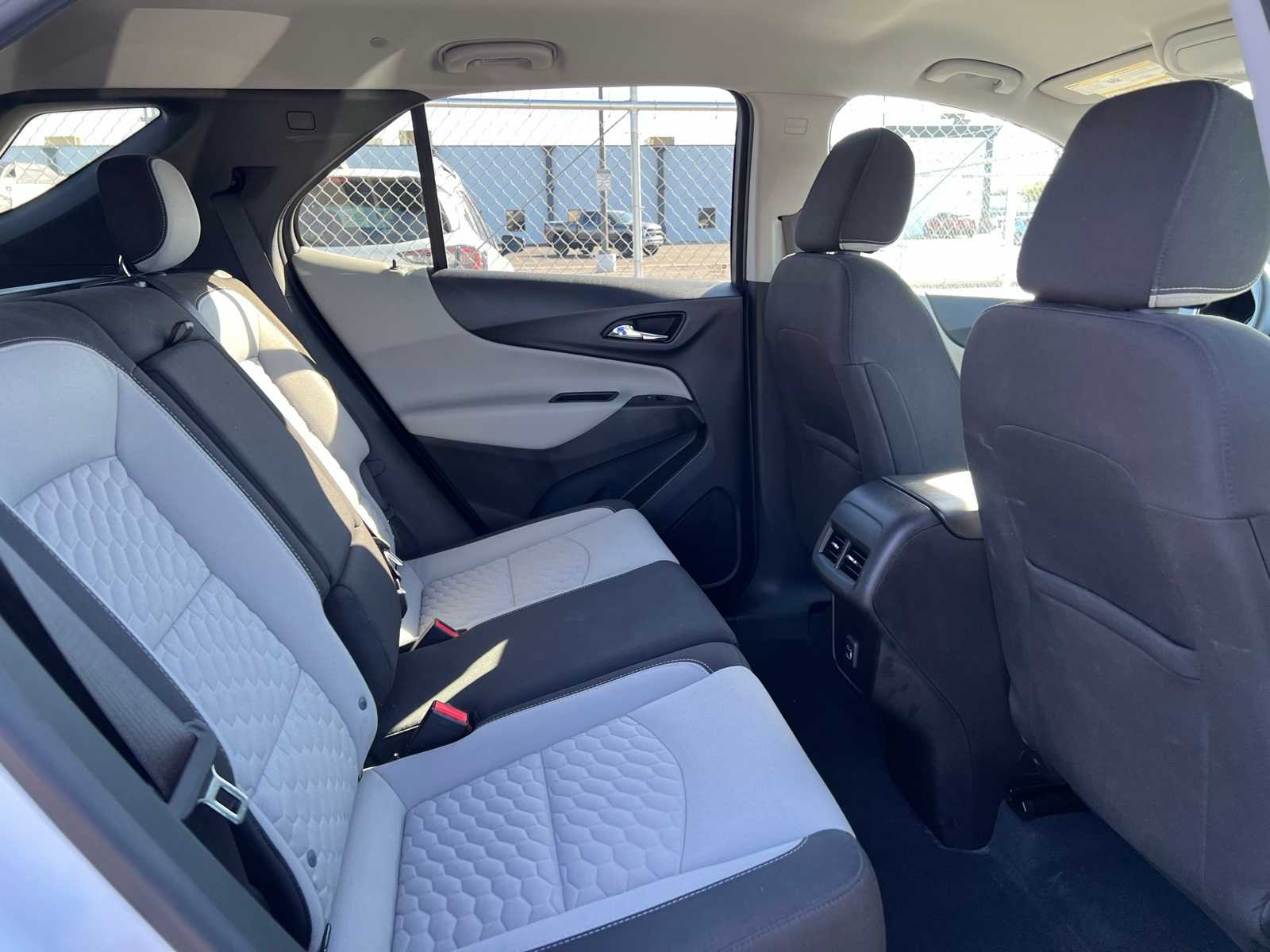 Thumbnail: 2020 Chevrolet Equinox - 23