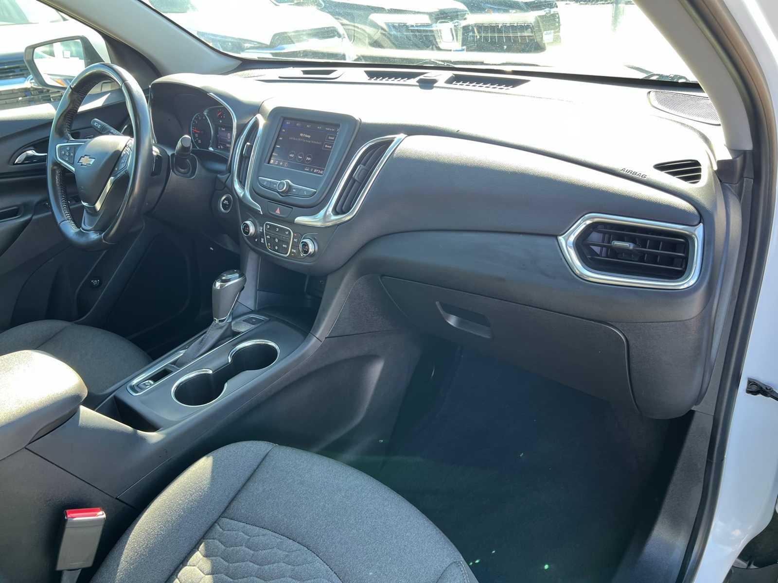 Thumbnail: 2020 Chevrolet Equinox - 26