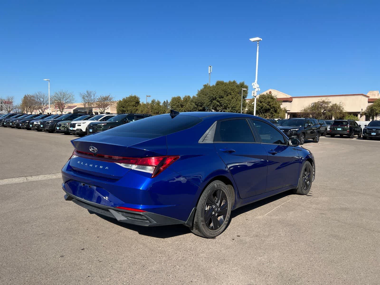 Thumbnail: 2023 Hyundai Elantra - 7