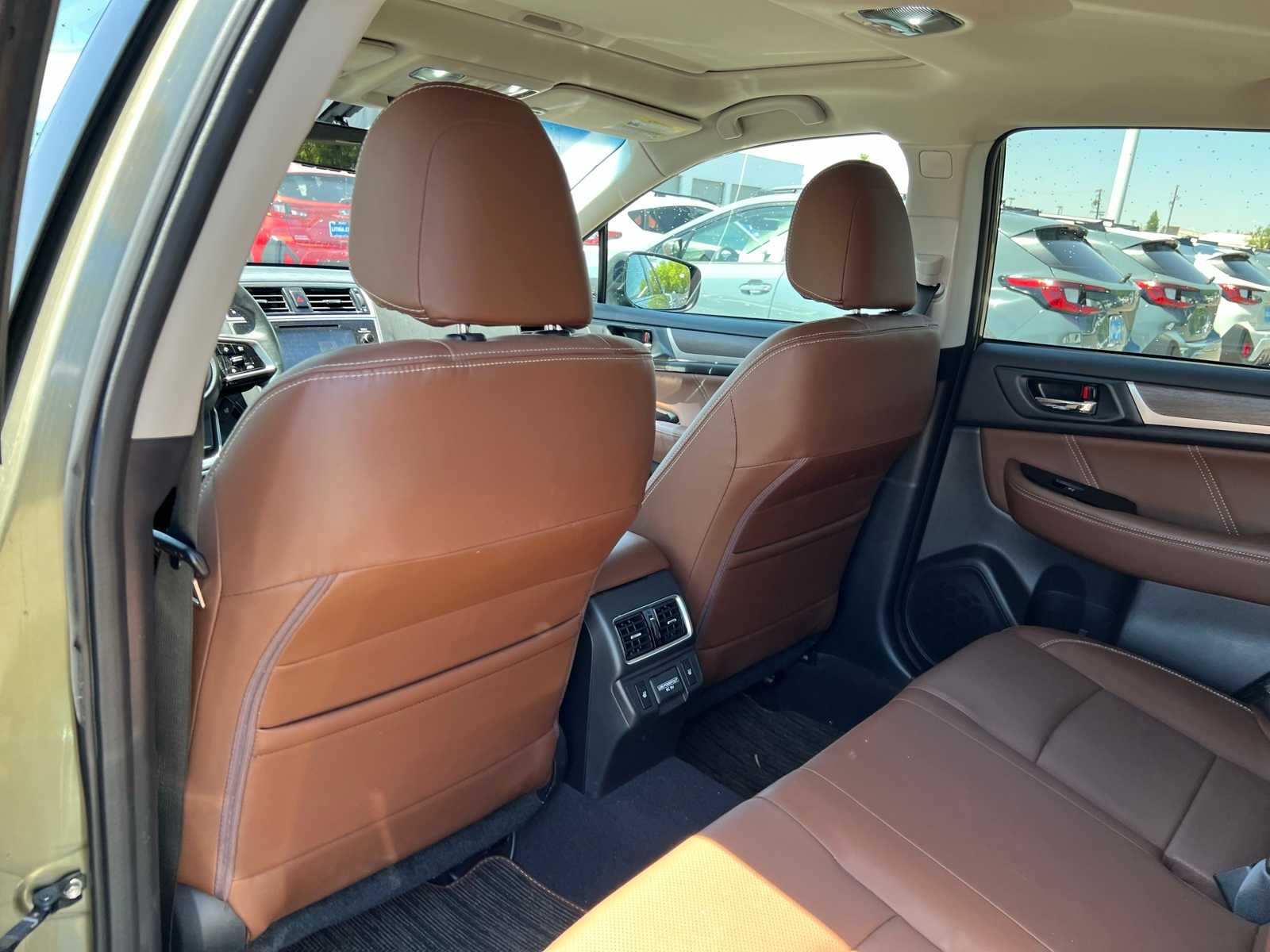Thumbnail: 2018 Subaru Outback - 18