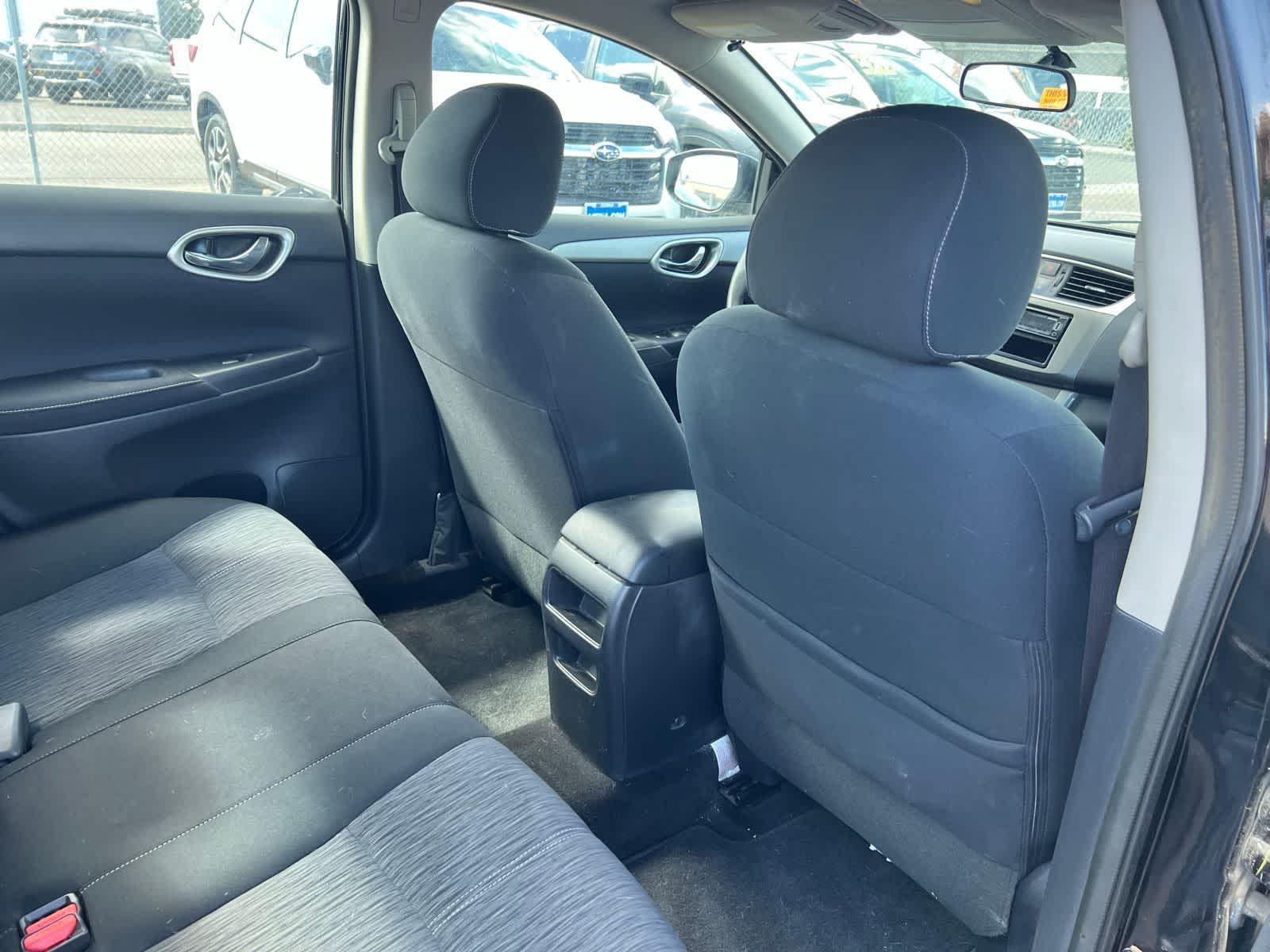 Thumbnail: 2014 Nissan Sentra - 21