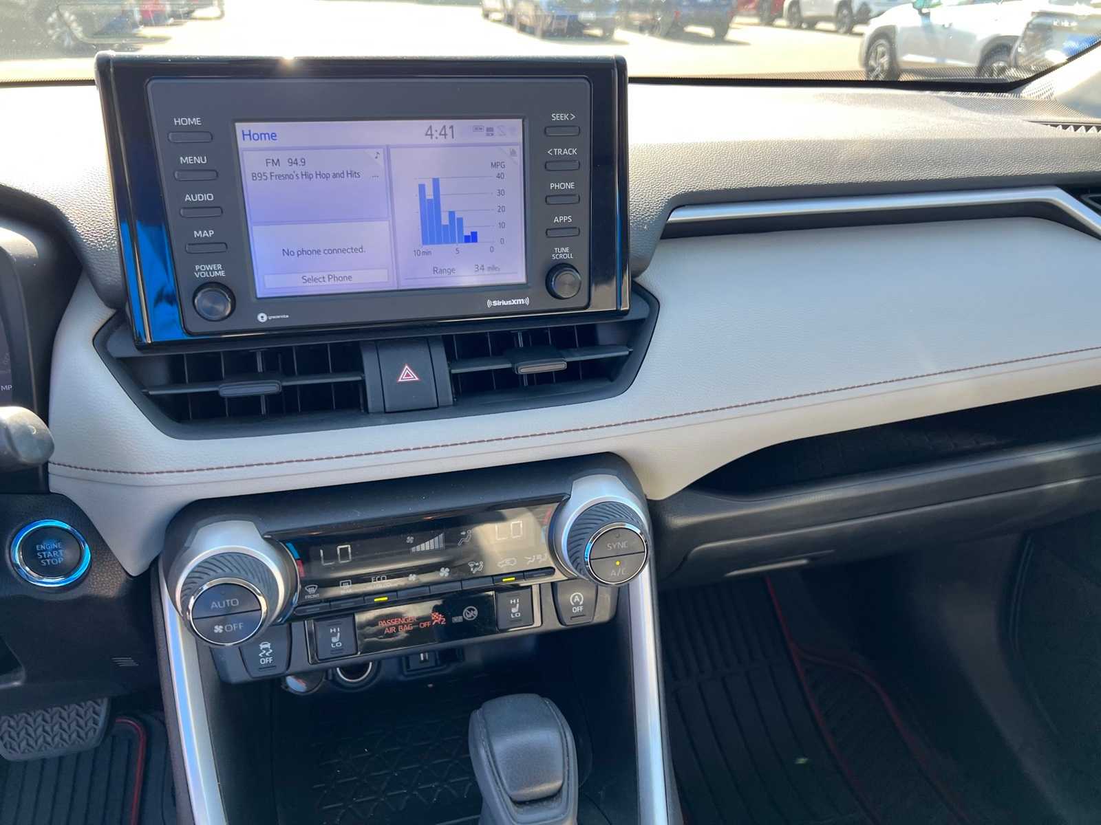 Thumbnail: 2021 Toyota RAV4 - 30