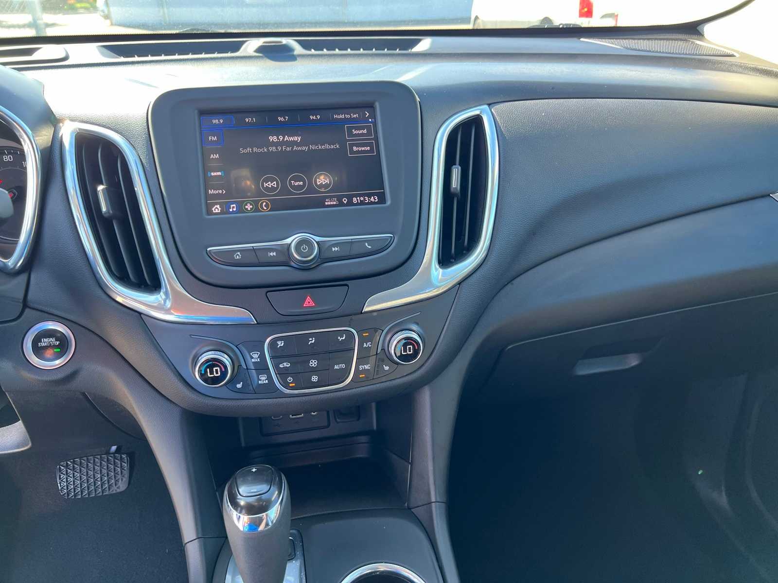 Thumbnail: 2020 Chevrolet Equinox - 37