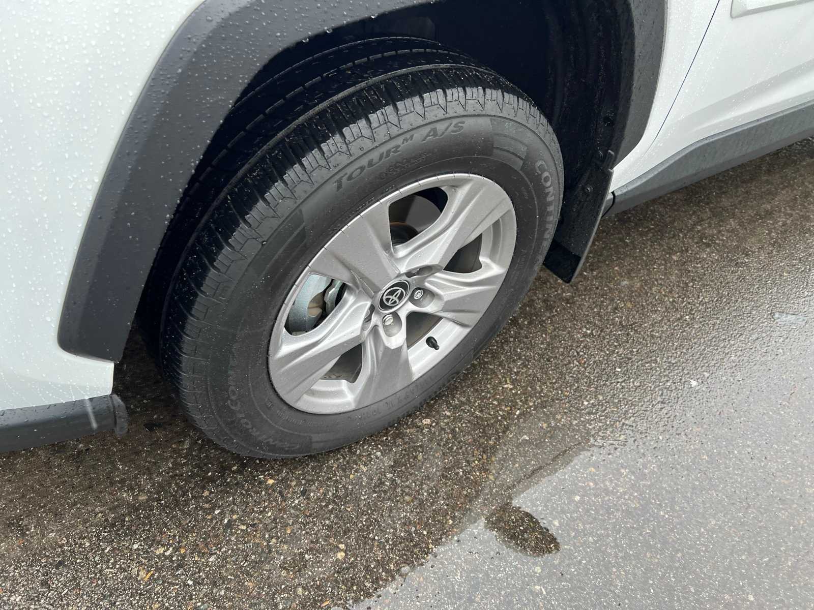 Thumbnail: 2025 Toyota RAV4 - 13