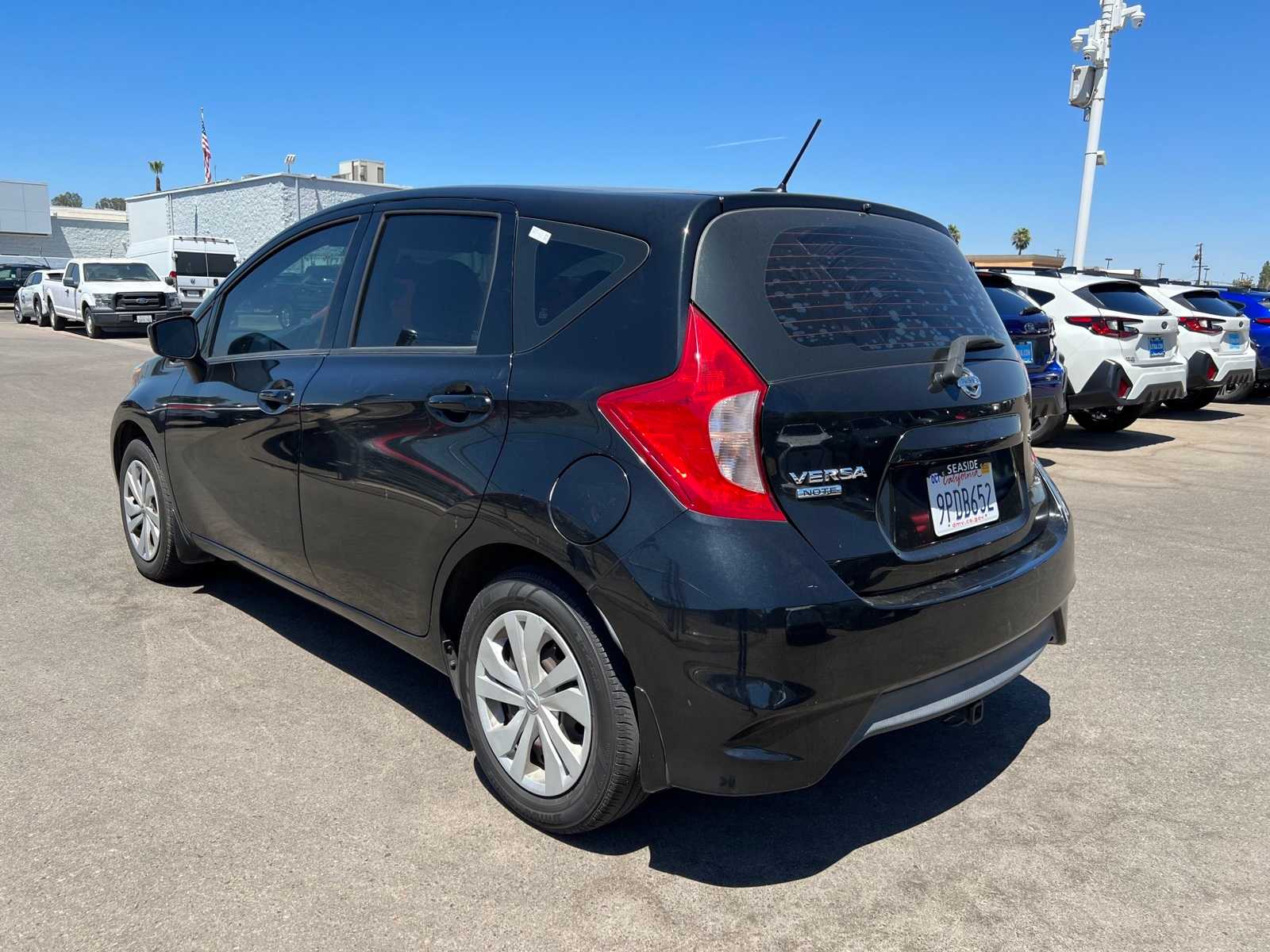 Thumbnail: 2018 Nissan Versa Note - 3