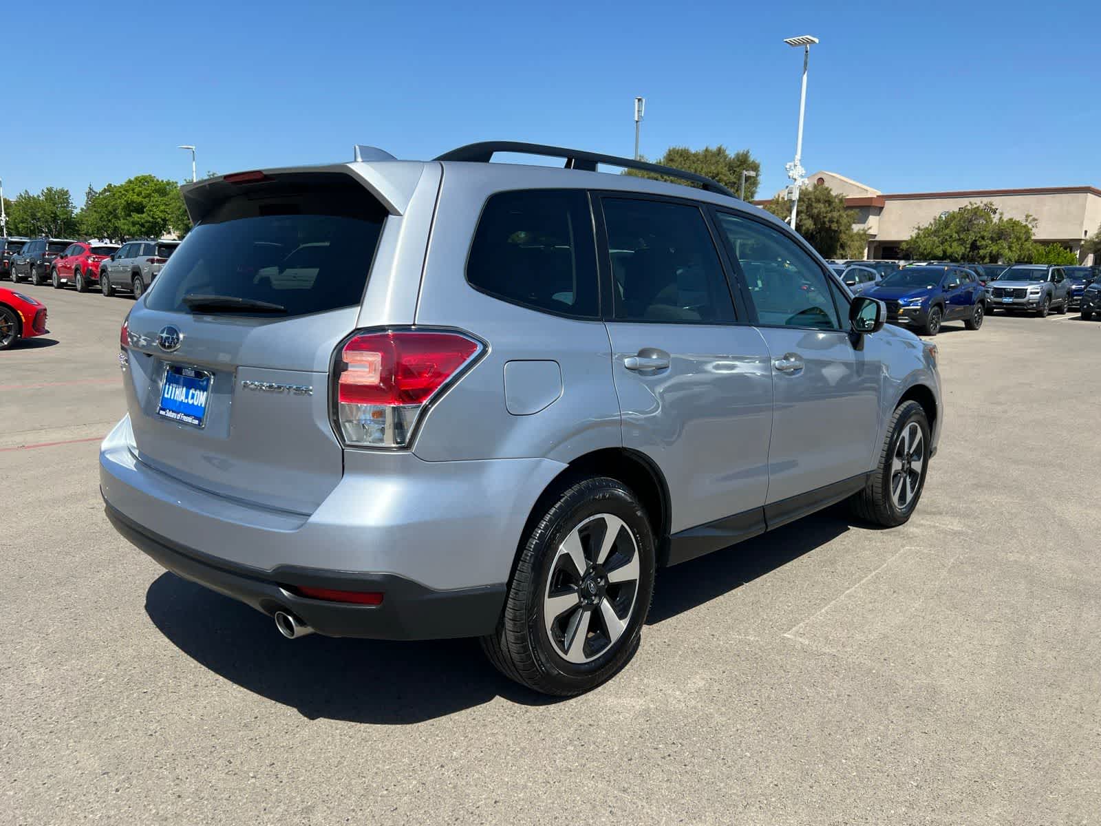 Thumbnail: 2018 Subaru Forester - 9