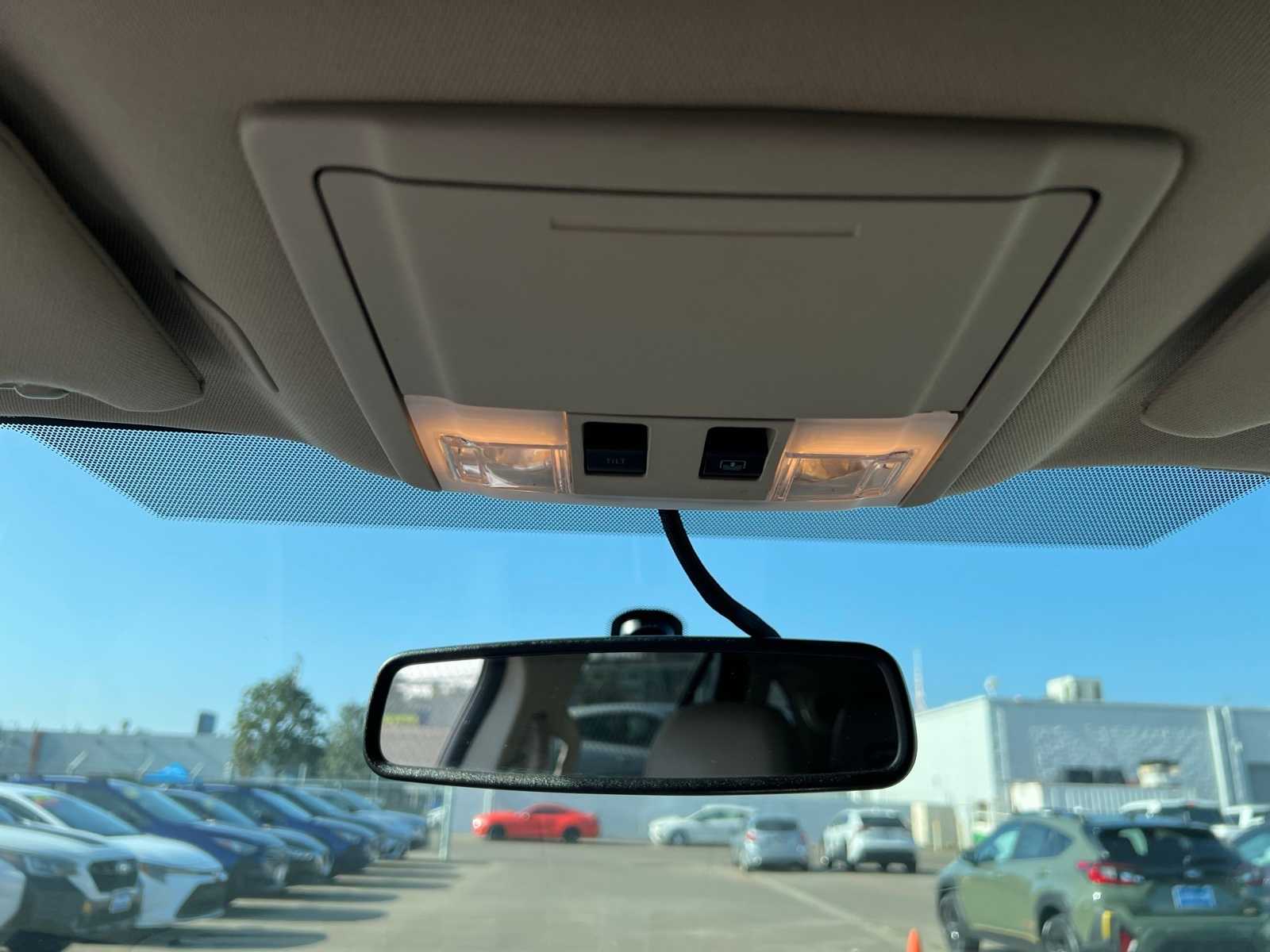 Thumbnail: 2013 Ford Edge - 33