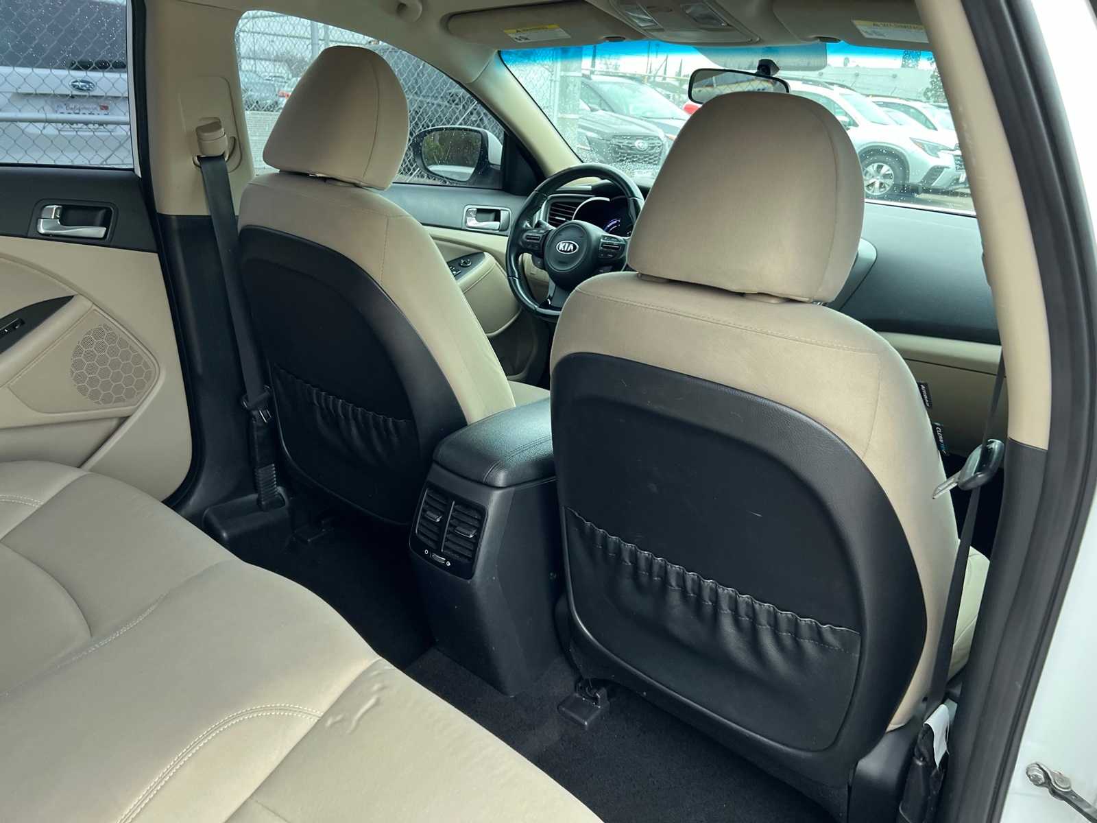 Thumbnail: 2016 Kia Optima - 22