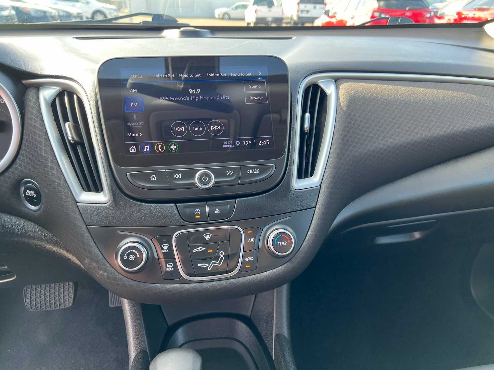 Thumbnail: 2022 Chevrolet Malibu - 36