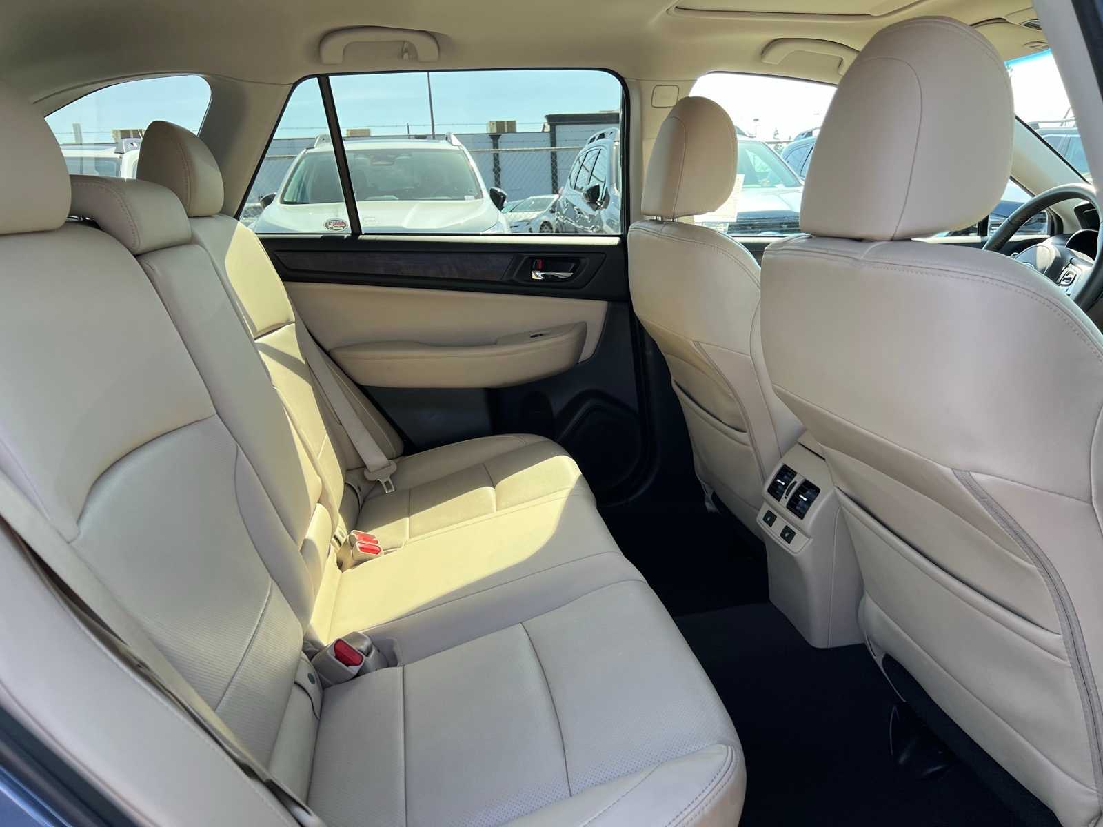 Thumbnail: 2017 Subaru Outback - 23