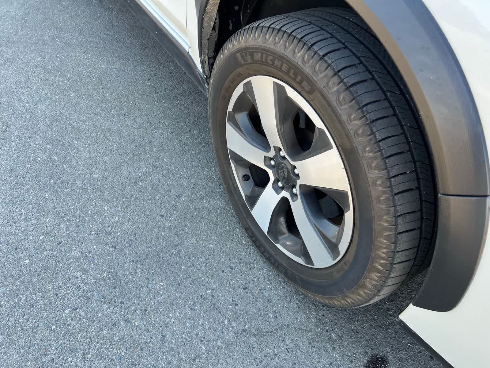 Thumbnail: 2015 Subaru XV Crosstrek - 25