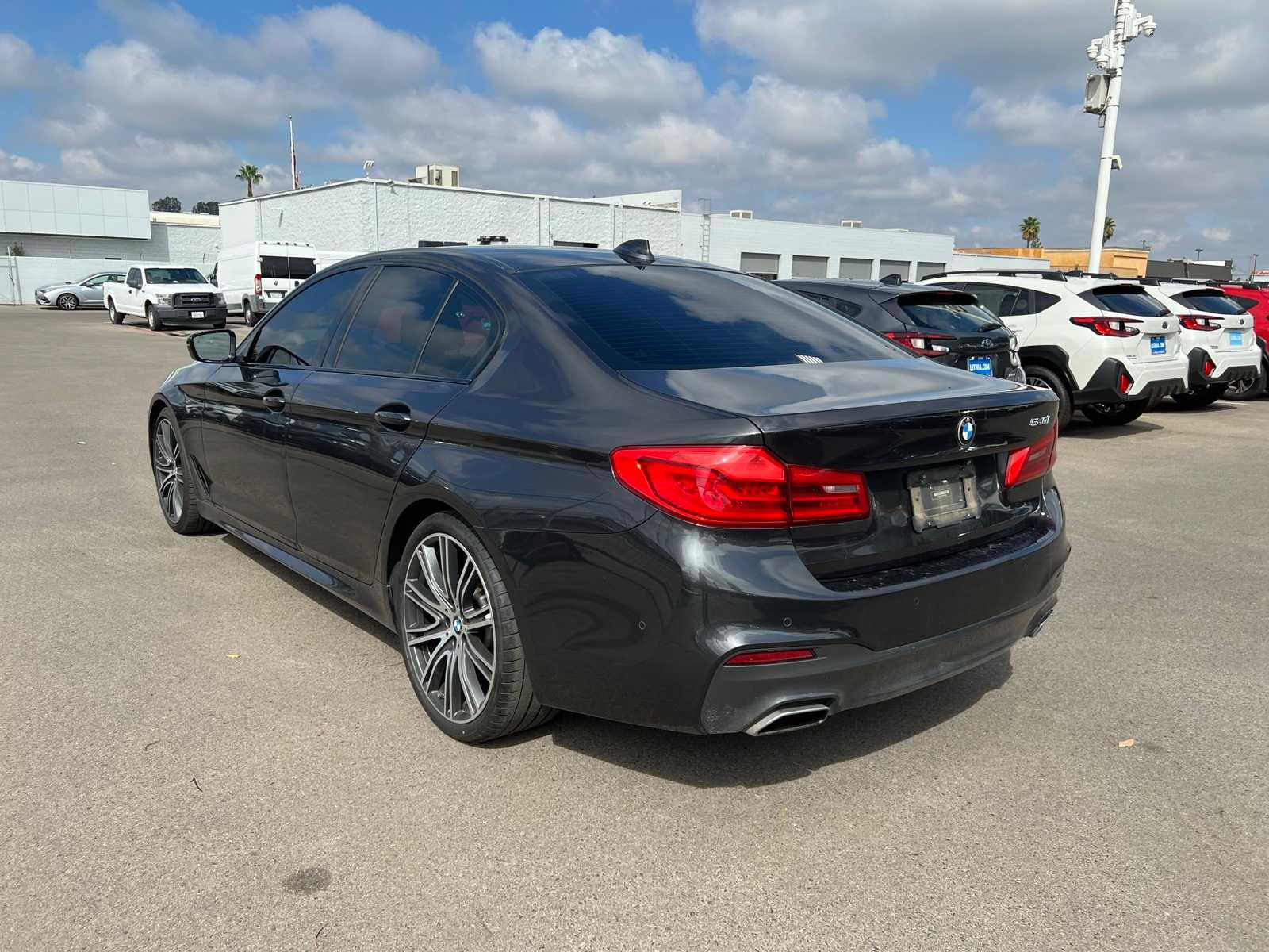 Thumbnail: 2019 BMW 5 Series - 4