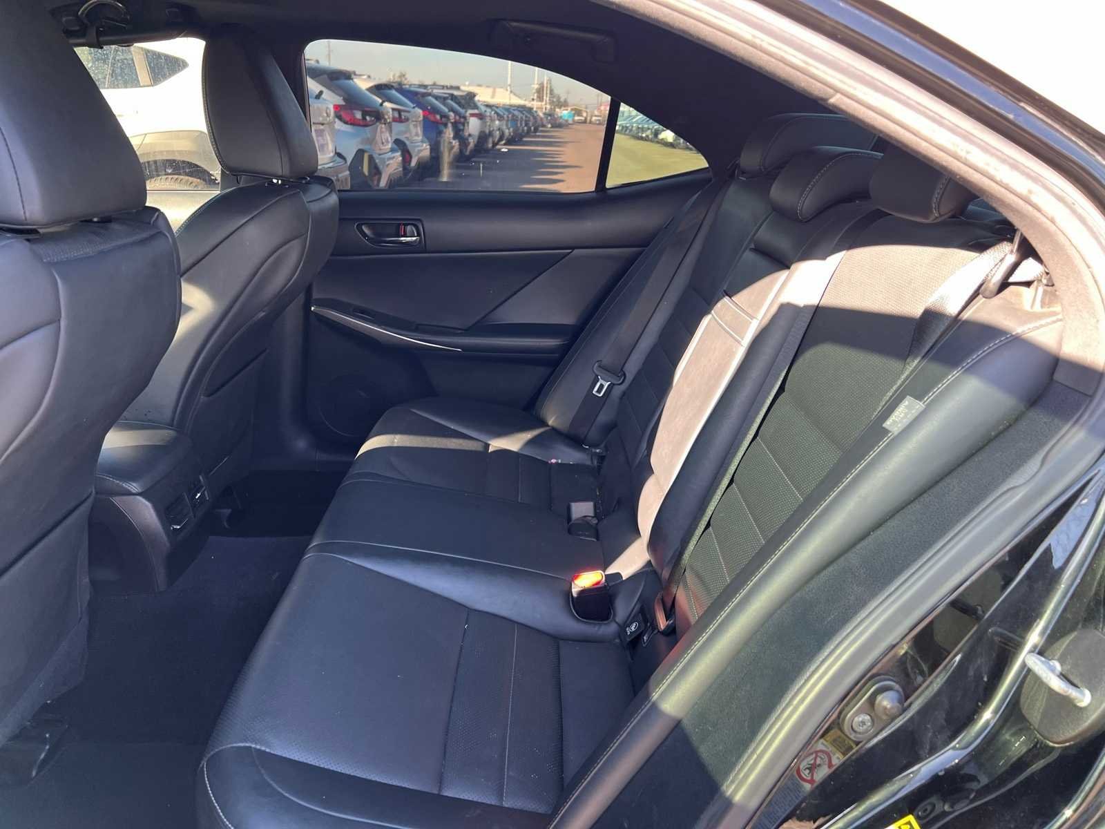 Thumbnail: 2014 Lexus IS - 17