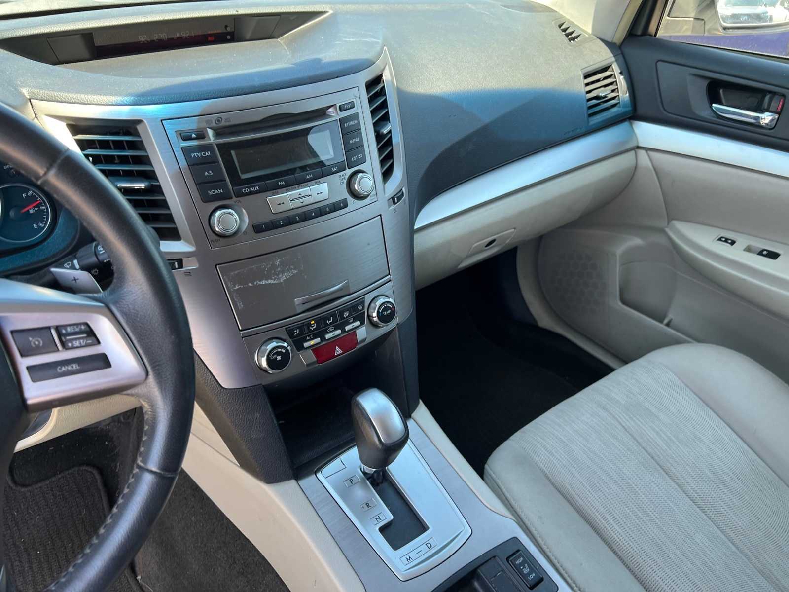 Thumbnail: 2013 Subaru Outback - 32