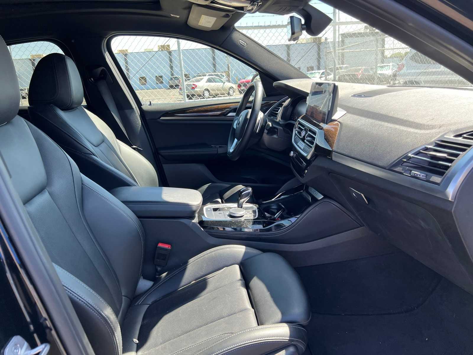 Thumbnail: 2023 BMW X4 - 27