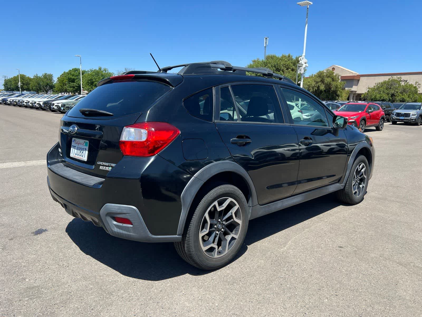 Thumbnail: 2016 Subaru Crosstrek - 7