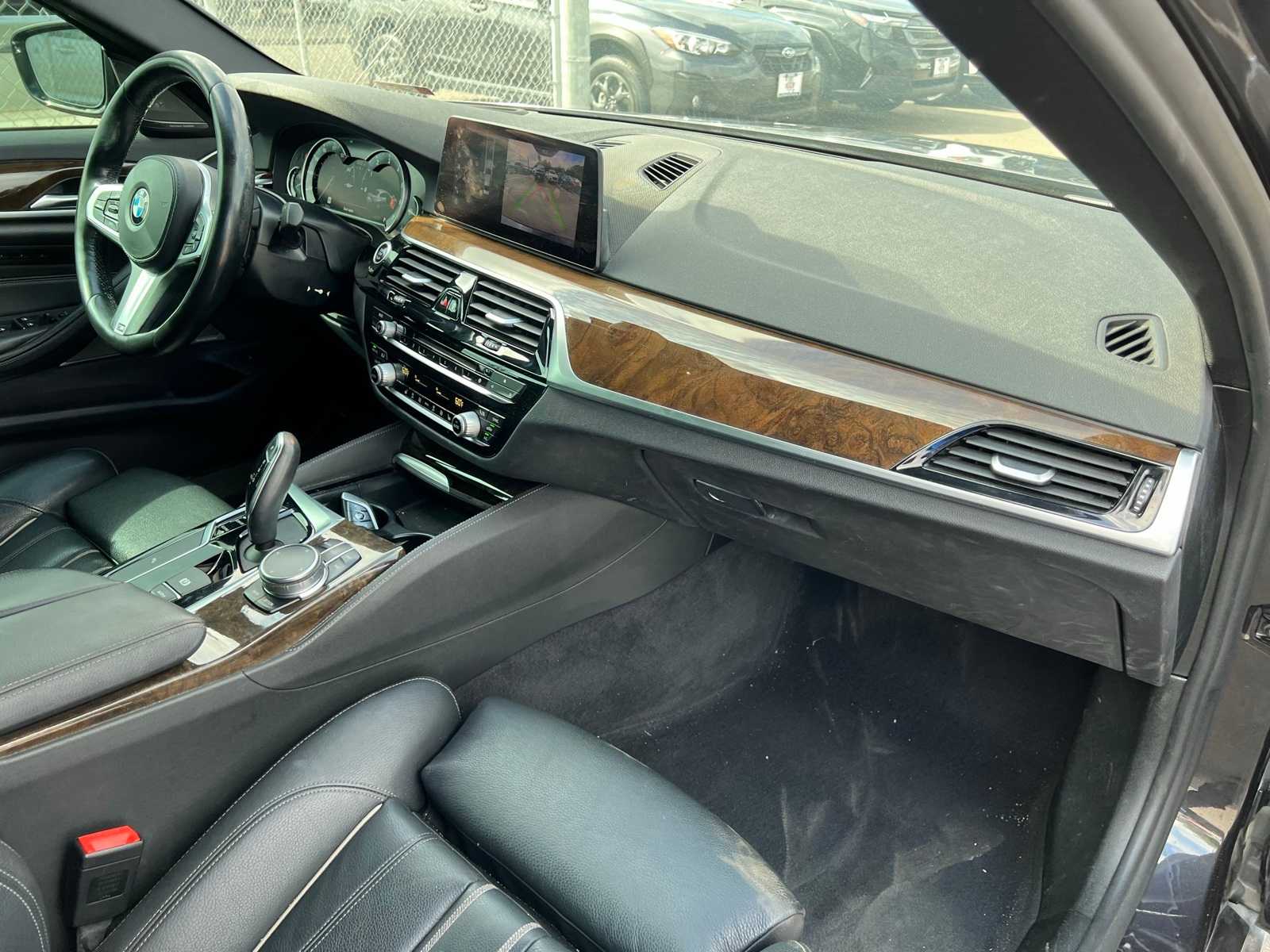 Thumbnail: 2019 BMW 5 Series - 24