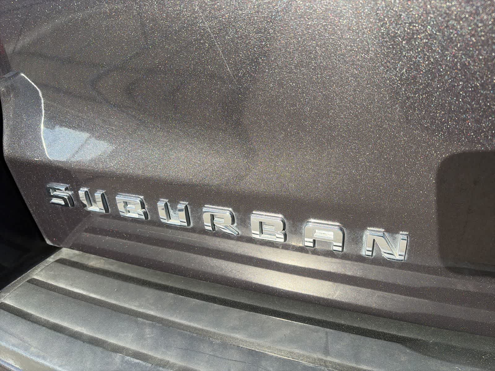 Thumbnail: 2017 Chevrolet Suburban - 16