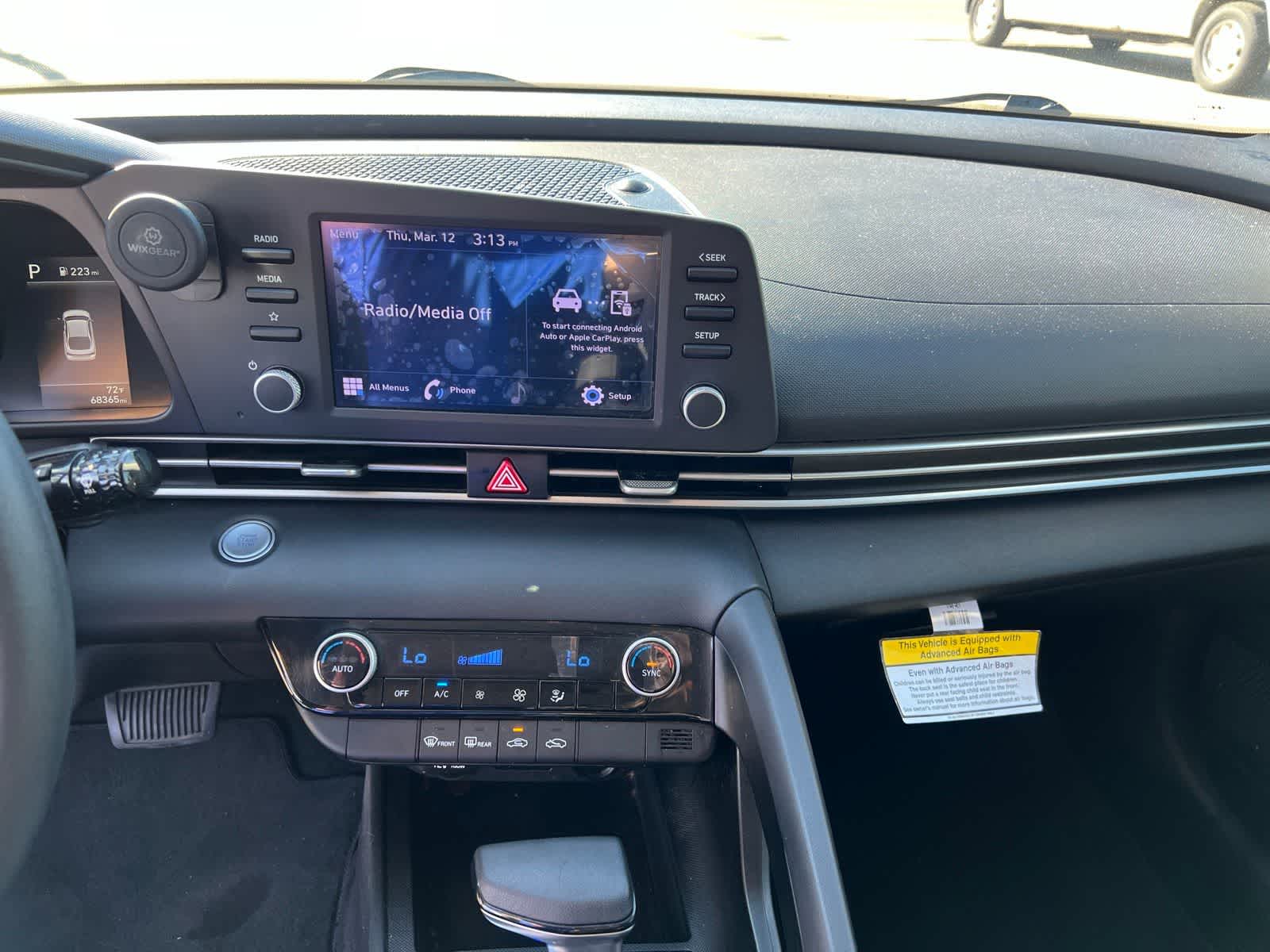 Thumbnail: 2023 Hyundai Elantra - 29