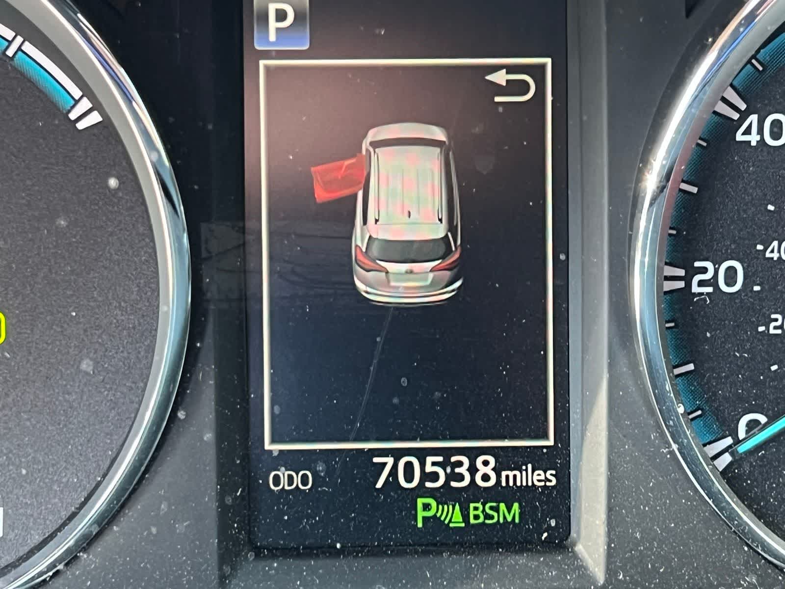 Thumbnail: 2017 Toyota RAV4 - 36