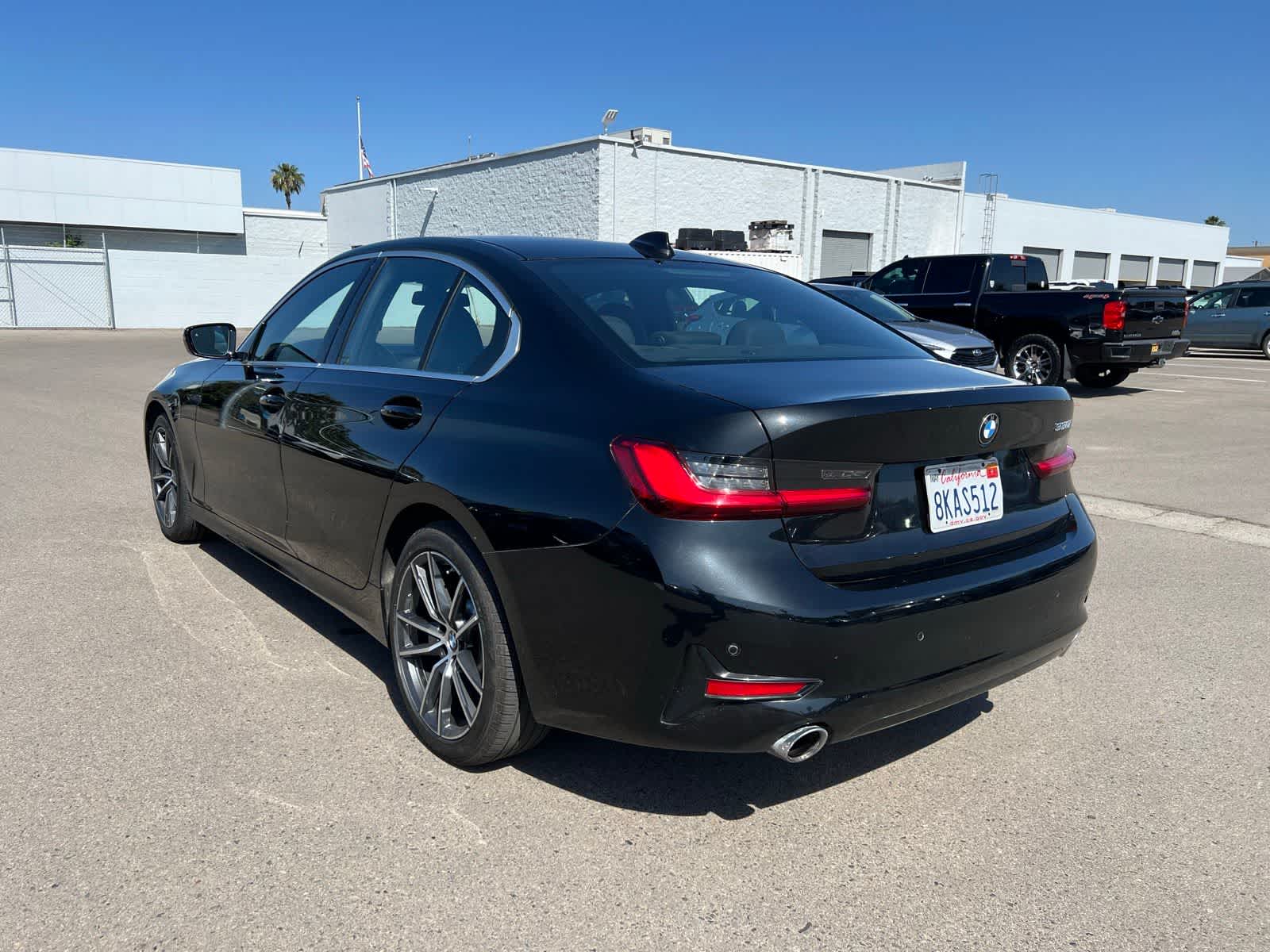 Thumbnail: 2019 BMW 3 Series - 3