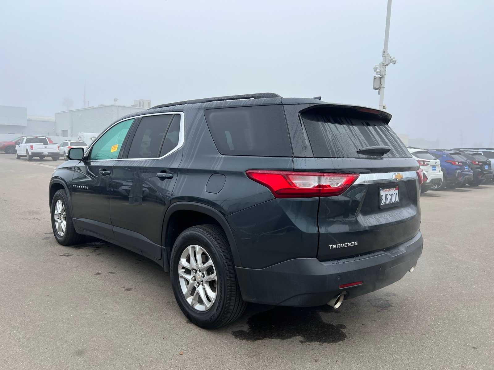 Thumbnail: 2019 Chevrolet Traverse - 3