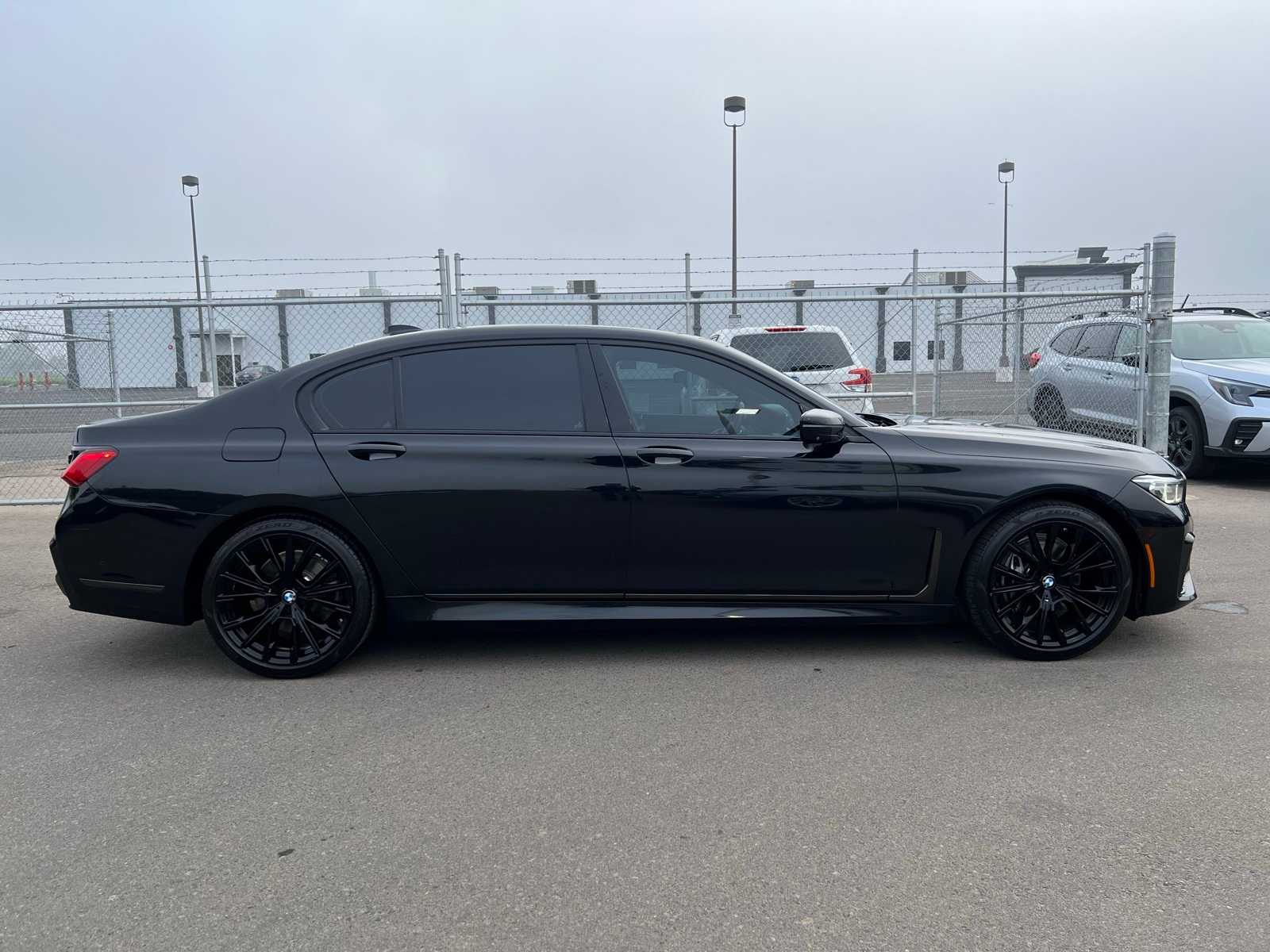 Thumbnail: 2021 BMW 7 Series - 9