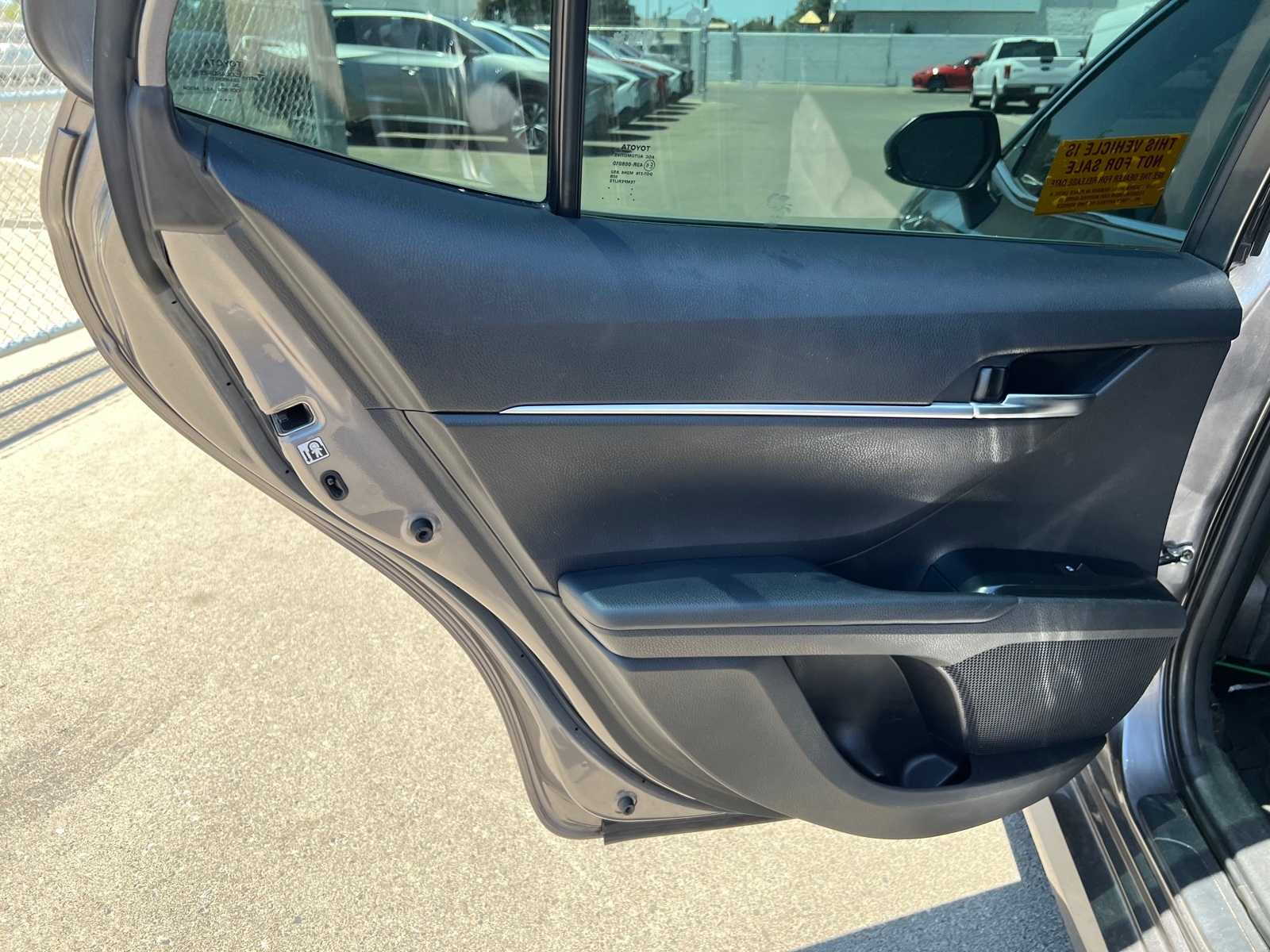 Thumbnail: 2019 Toyota Camry - 19