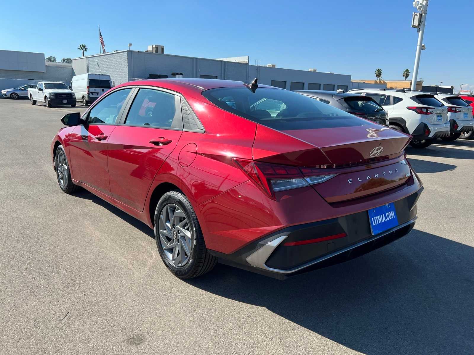 Thumbnail: 2024 Hyundai Elantra - 3