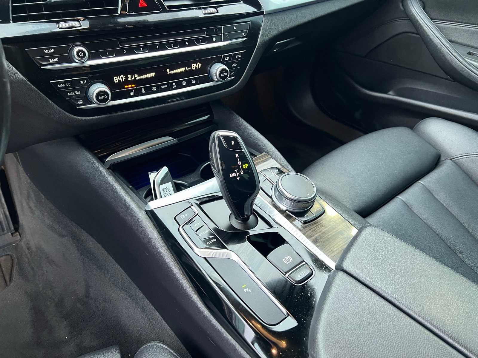 Thumbnail: 2018 BMW 5 Series - 41