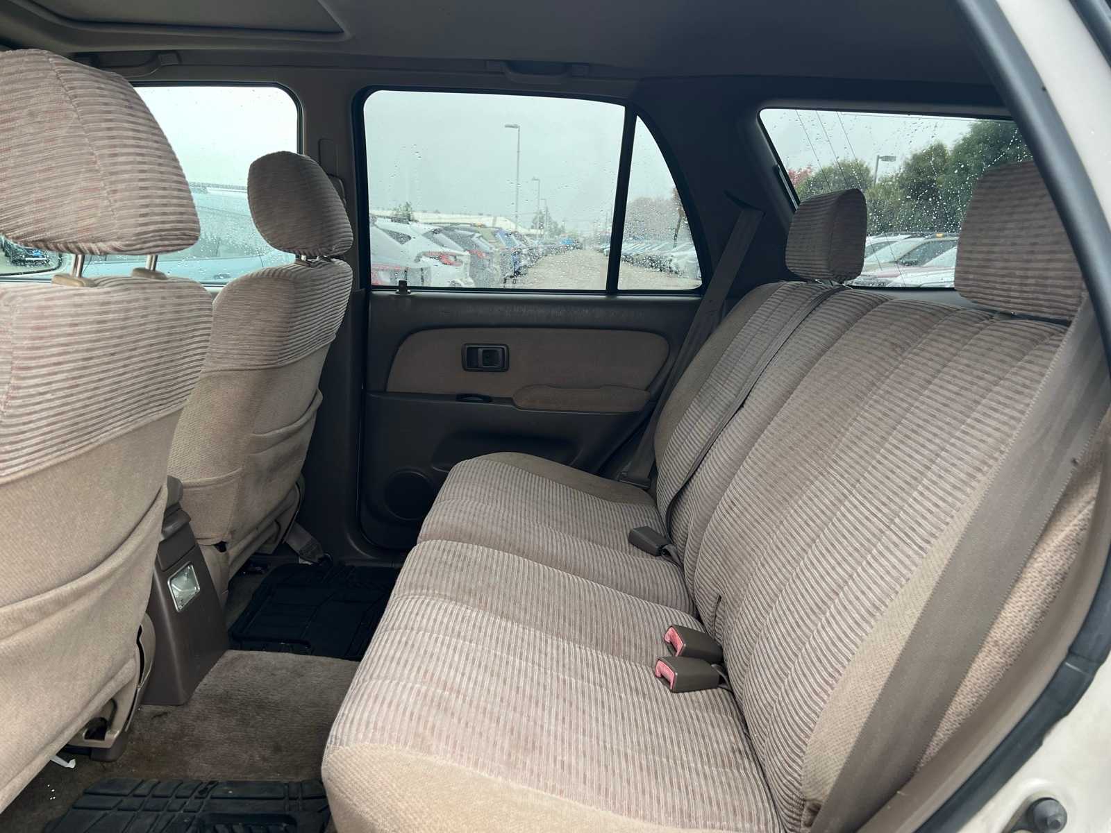 Thumbnail: 1998 Toyota 4Runner - 17