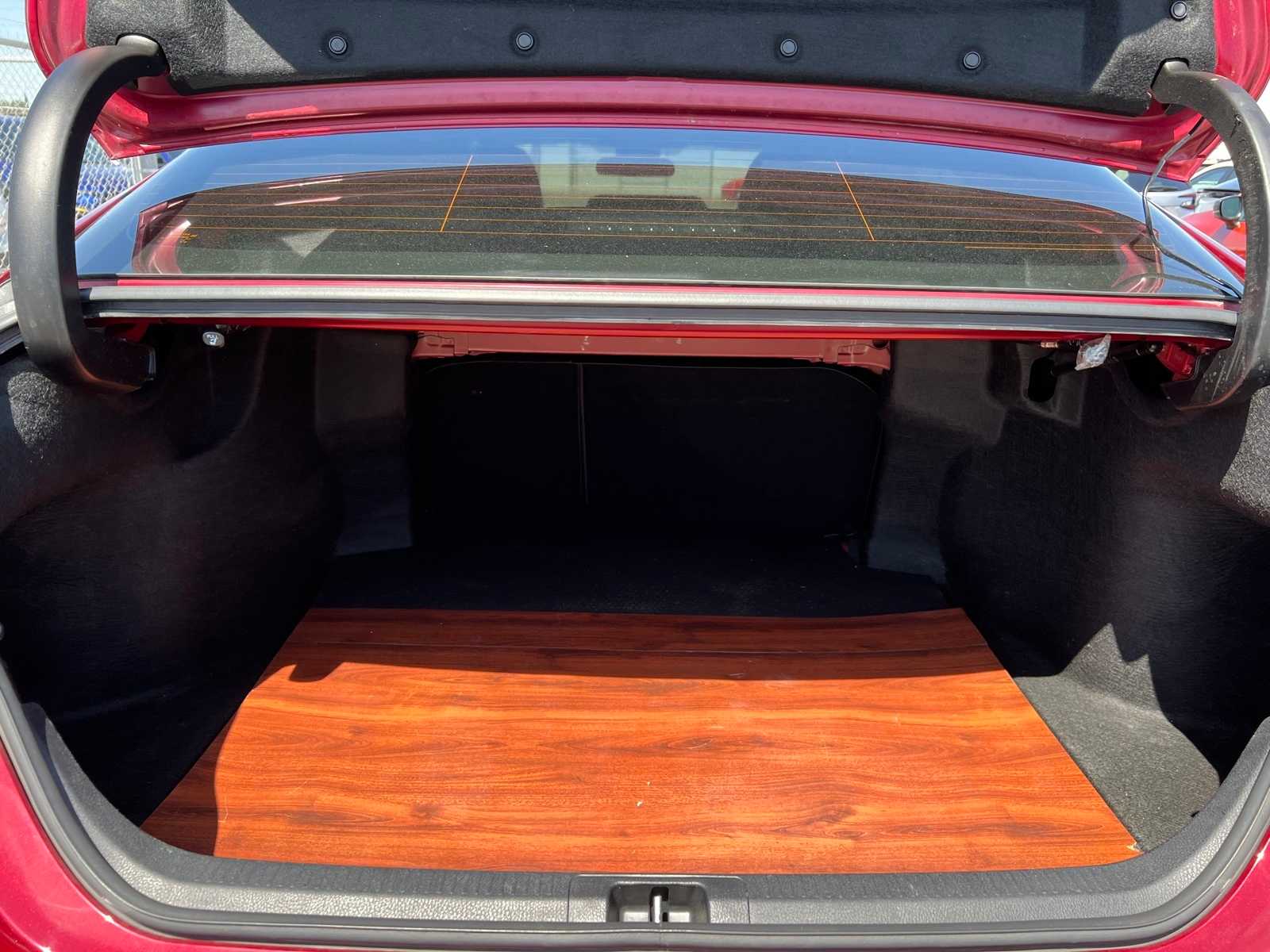 Thumbnail: 2019 Toyota Camry - 6