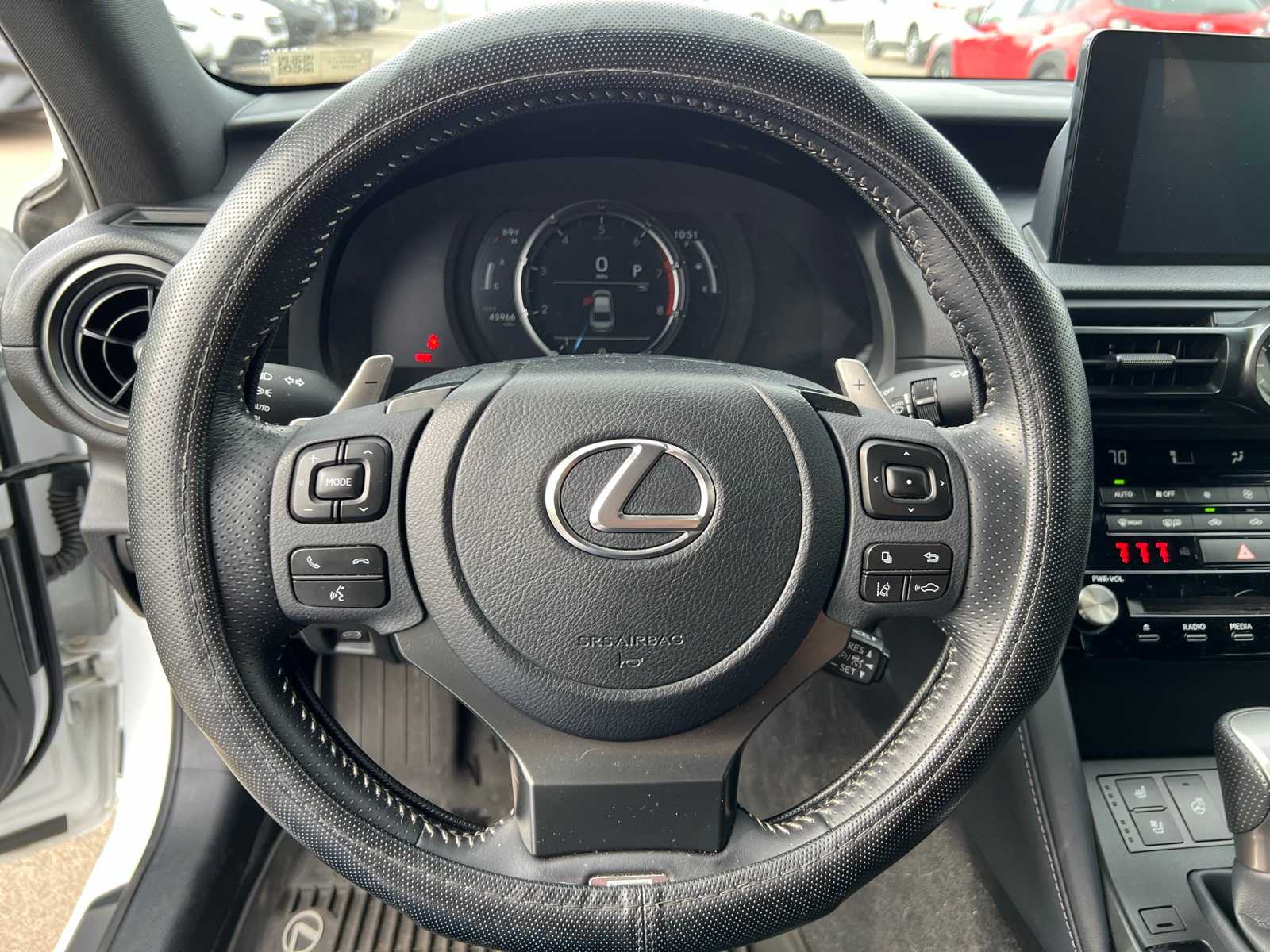 Thumbnail: 2023 Lexus IS - 28